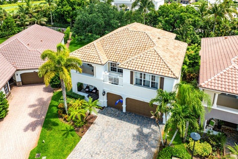 Photo of 9861 Cobblestone Creek Drive, Boynton Beach, FL 33472 (MLS # B26030765)