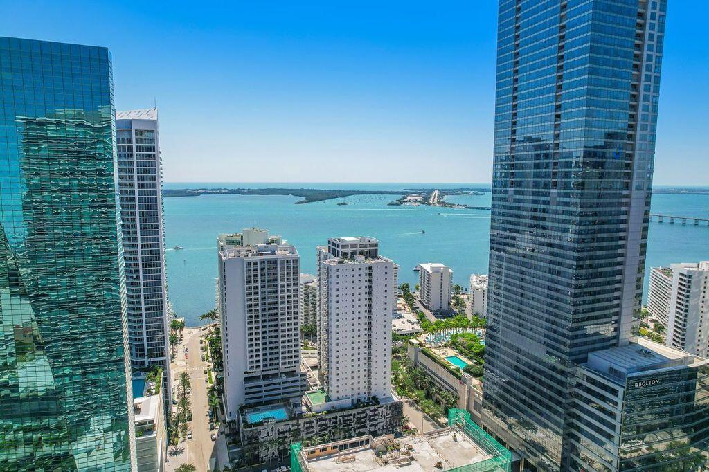 185 SE 14 Terrace 2411