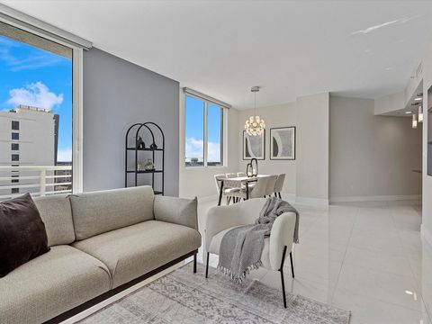 Condominium in Fort Lauderdale FL 315 3rd Ave Ave 12.jpg