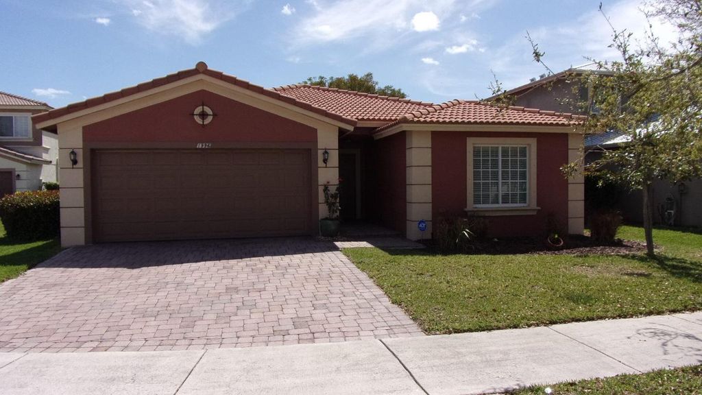 Photo of 1996 SW Marblehead Way, Port Saint Lucie, FL 34953 (MLS # R10969501)
