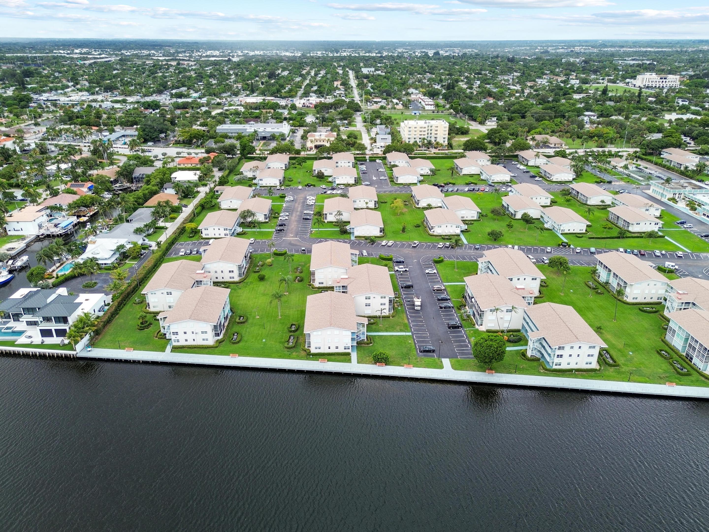 STERLING VILLAGE 770 CONDO - Residential