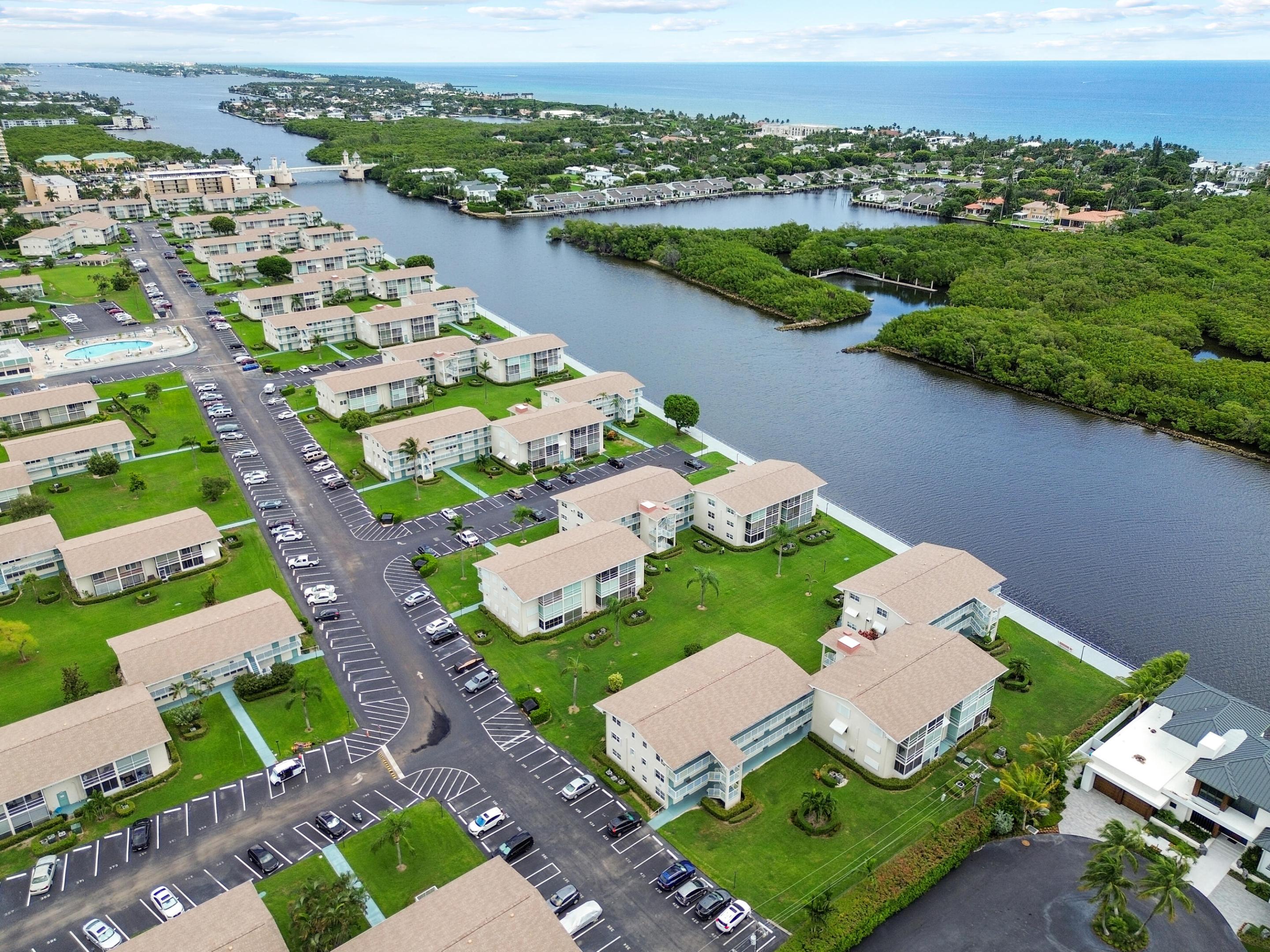 STERLING VILLAGE 770 CONDO - Residential