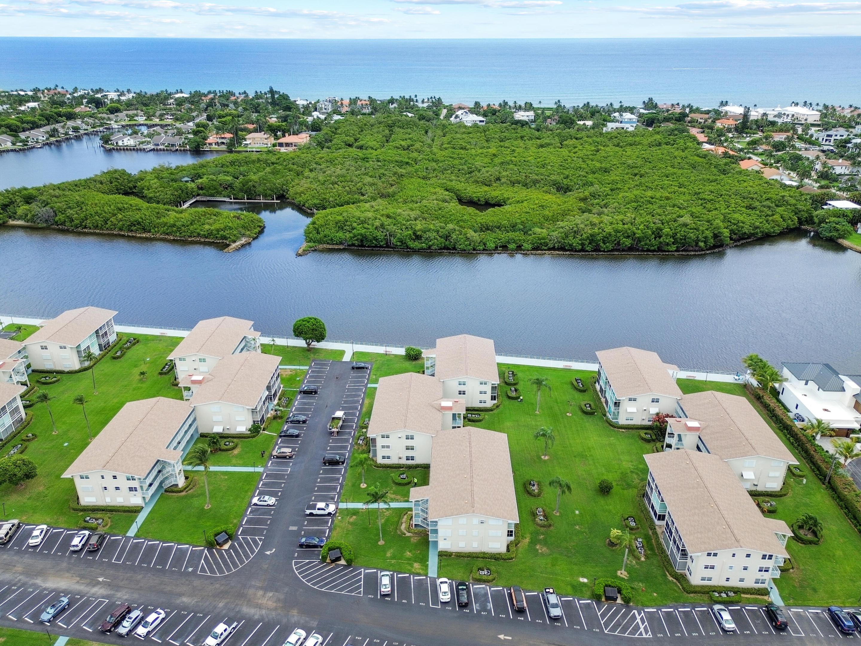 STERLING VILLAGE 770 CONDO - Residential