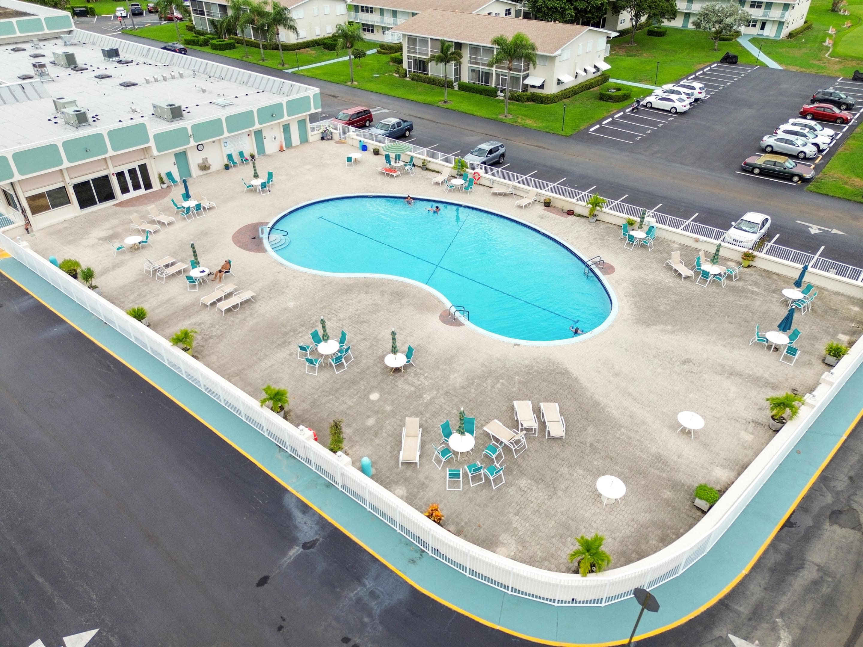 STERLING VILLAGE 770 CONDO - Residential