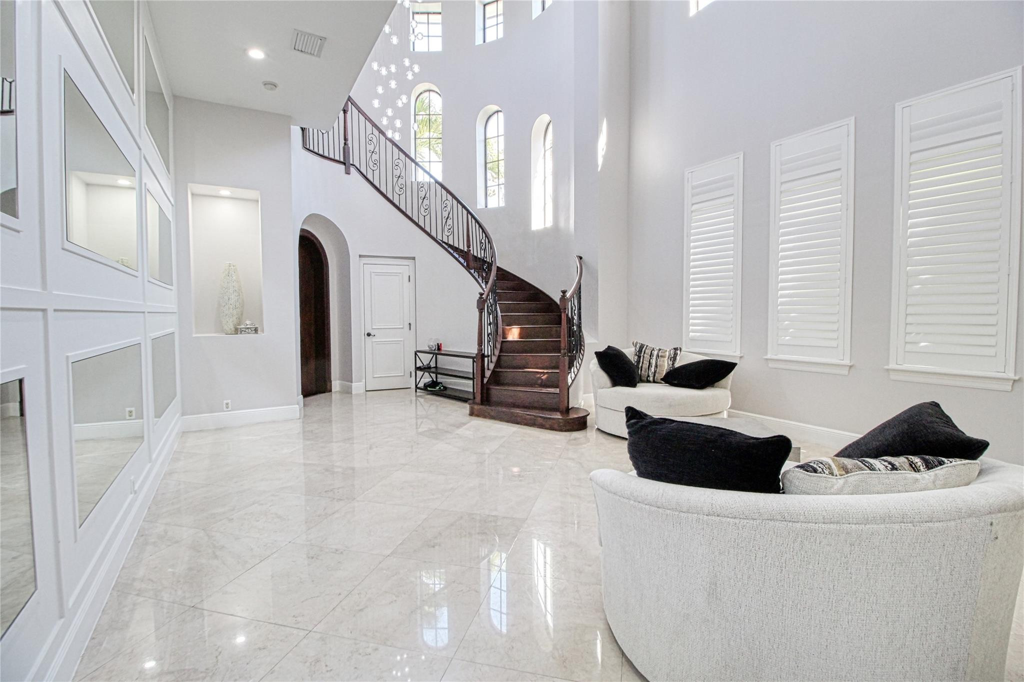 Parkland Golf & Country C - Residential Lease