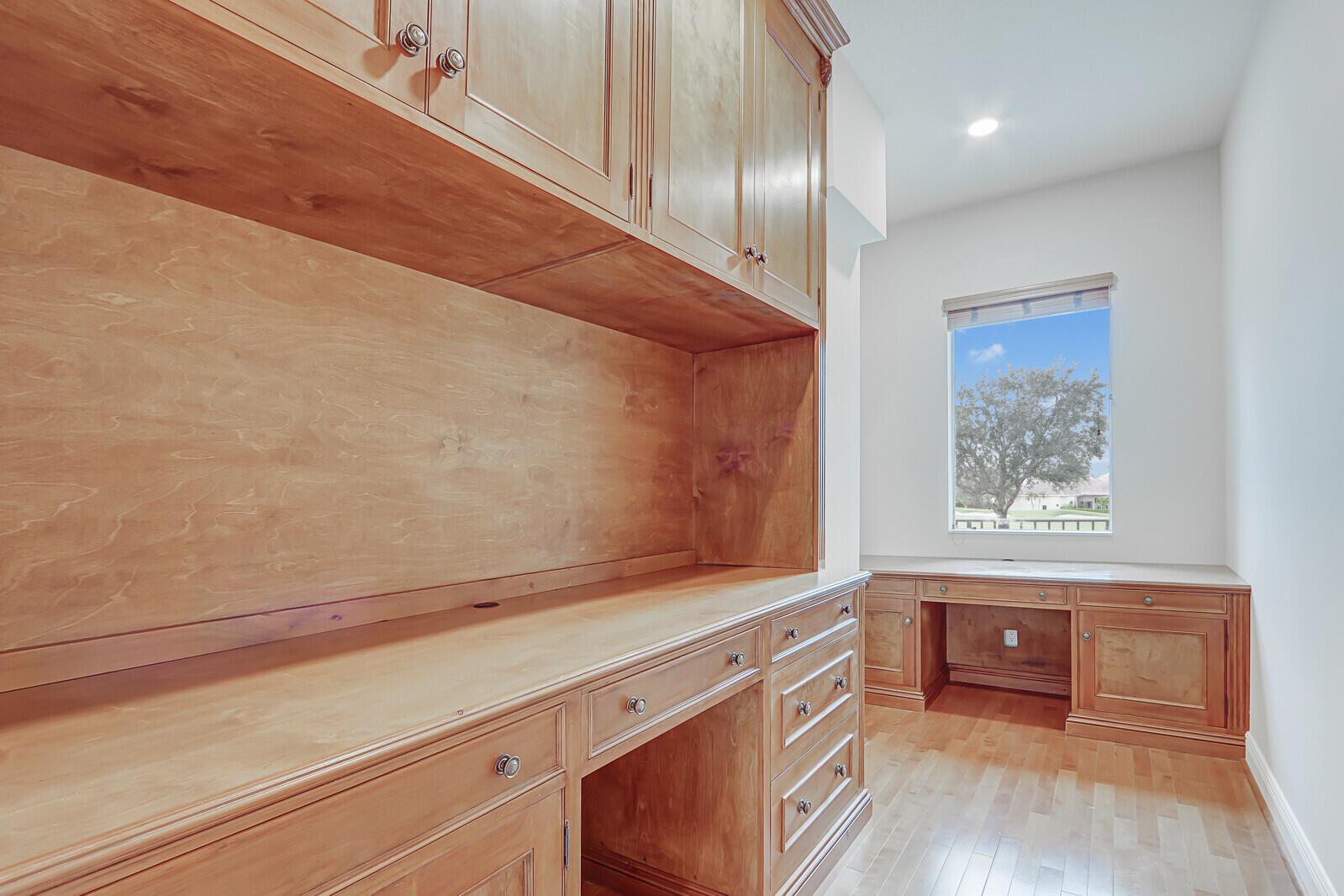 BALLENISLES POD 16A - Residential