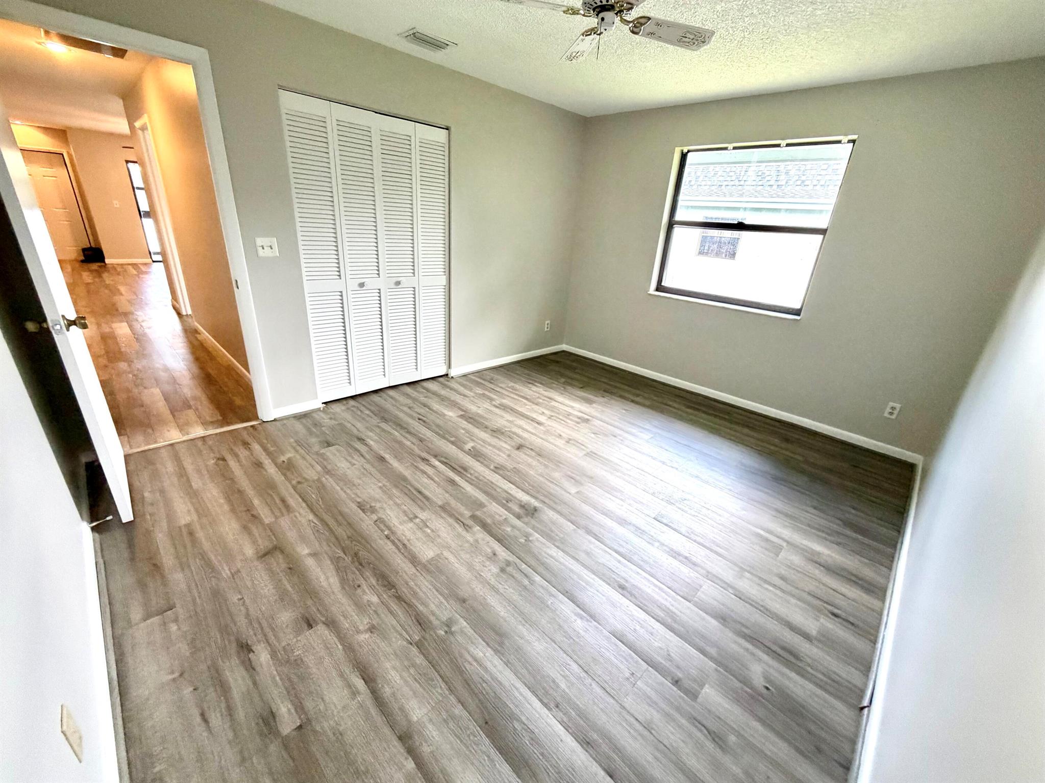 Parkview Condominiums - Residential Lease