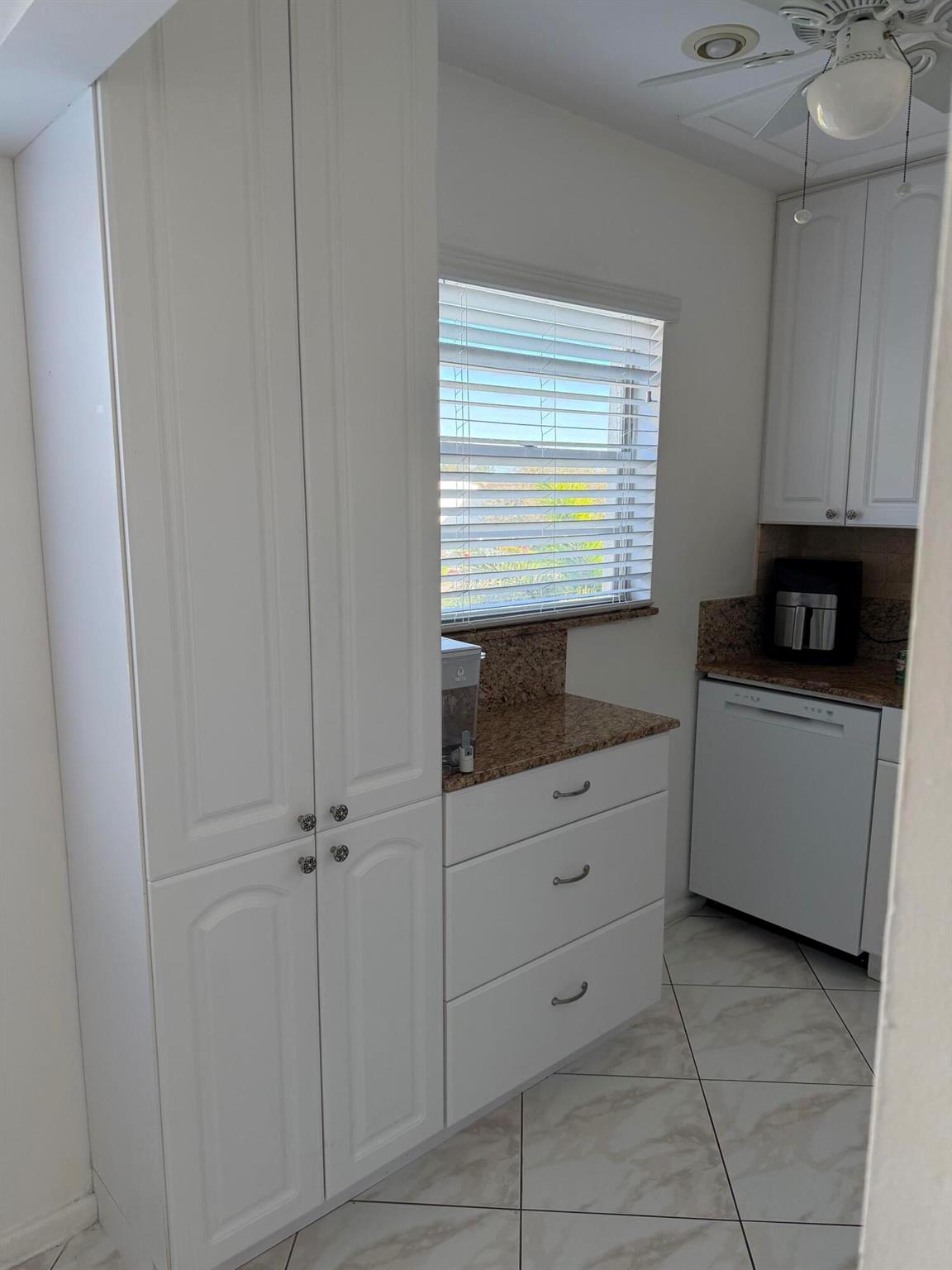 MANSFIELD AT CENTURY VILL - Residential Lease