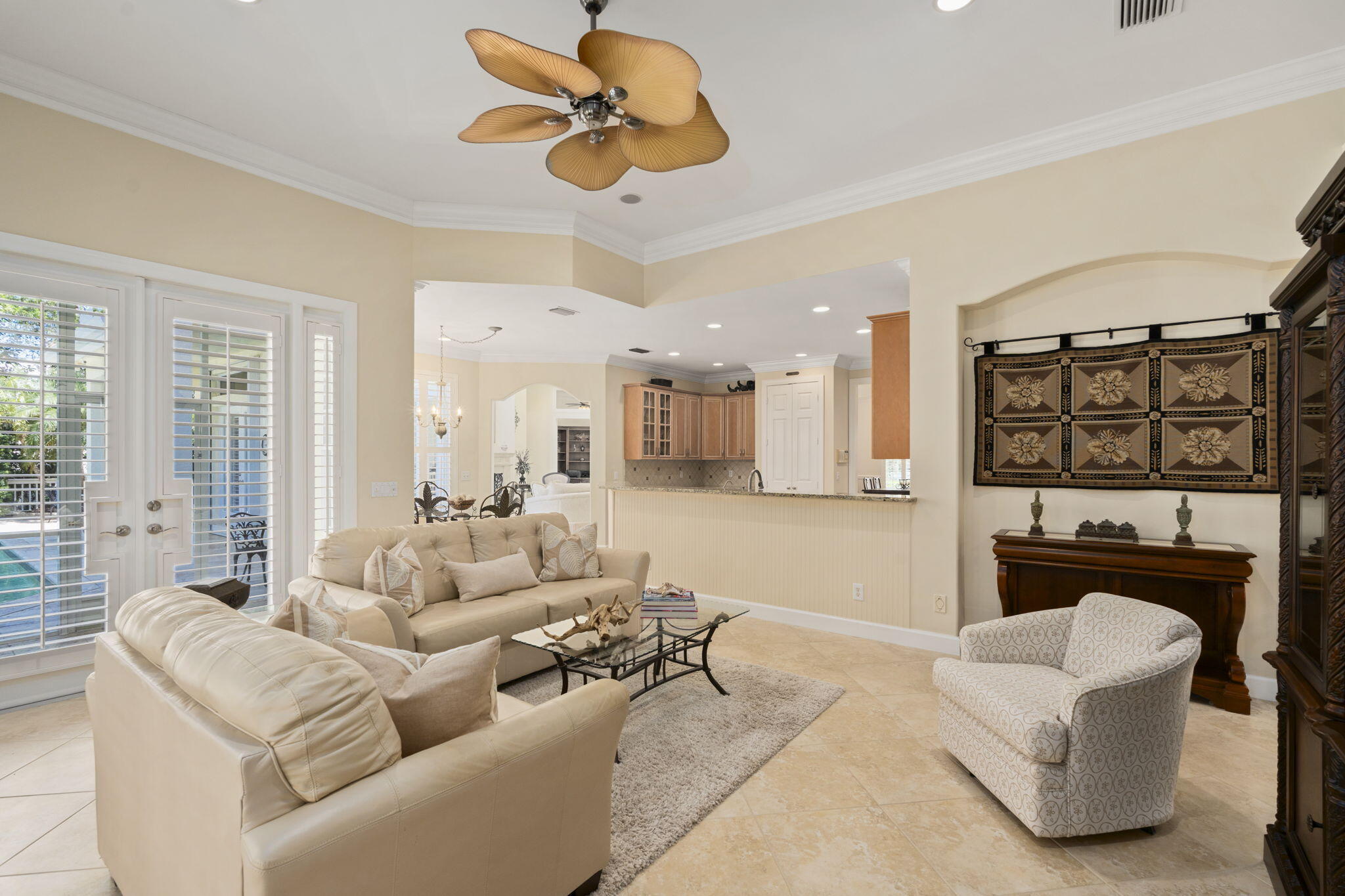 CASTLE HILL - Residential