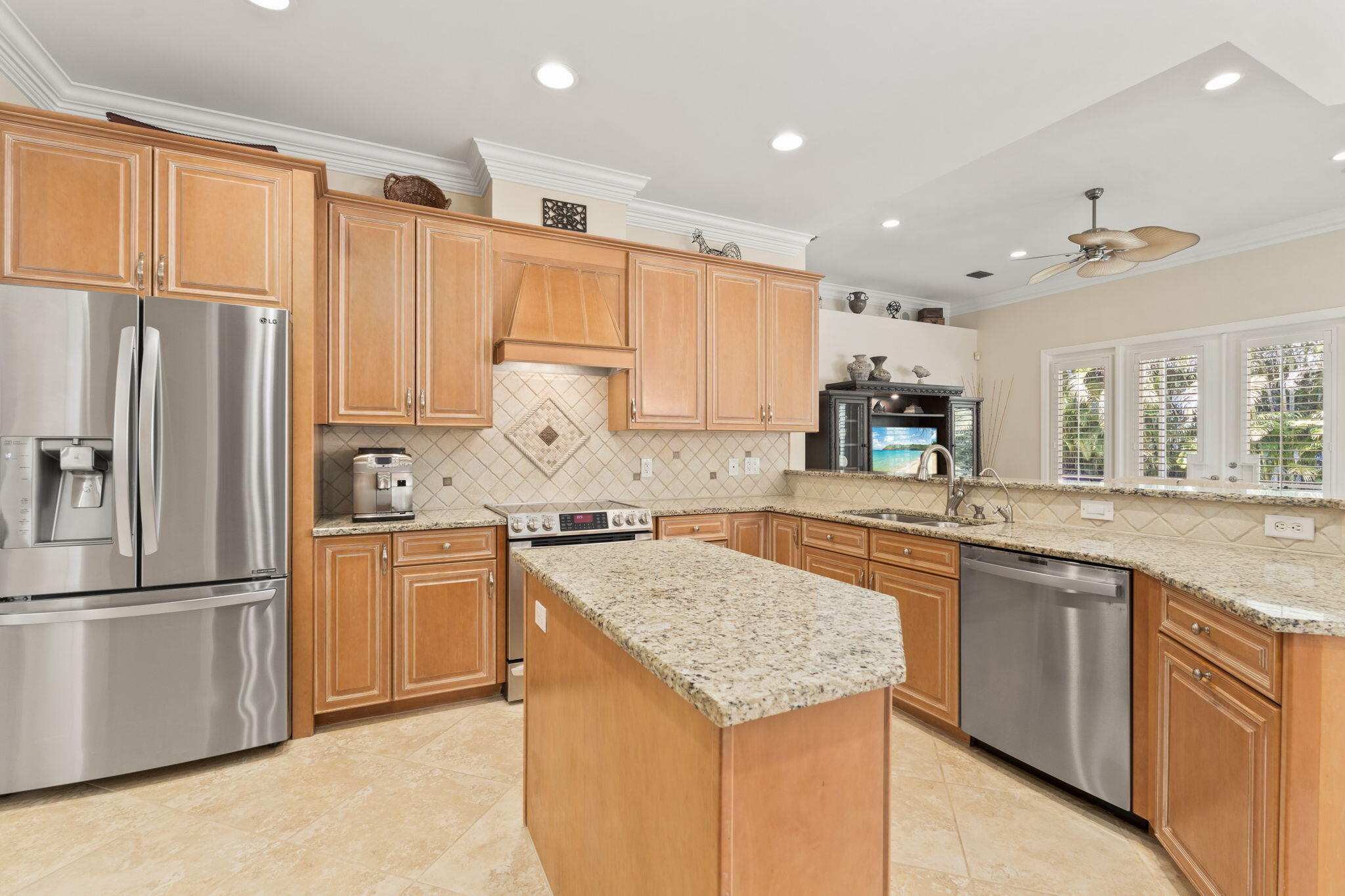 CASTLE HILL - Residential