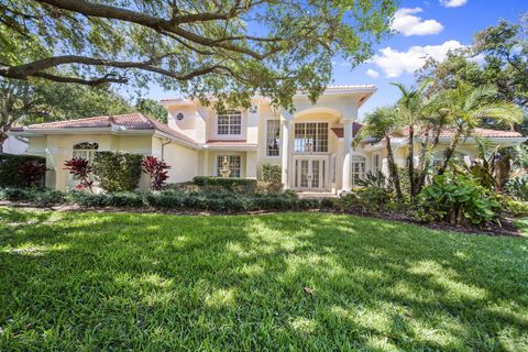 Photo of 4 Castle Hill Way, Stuart, FL 34996 (MLS # B26009467)