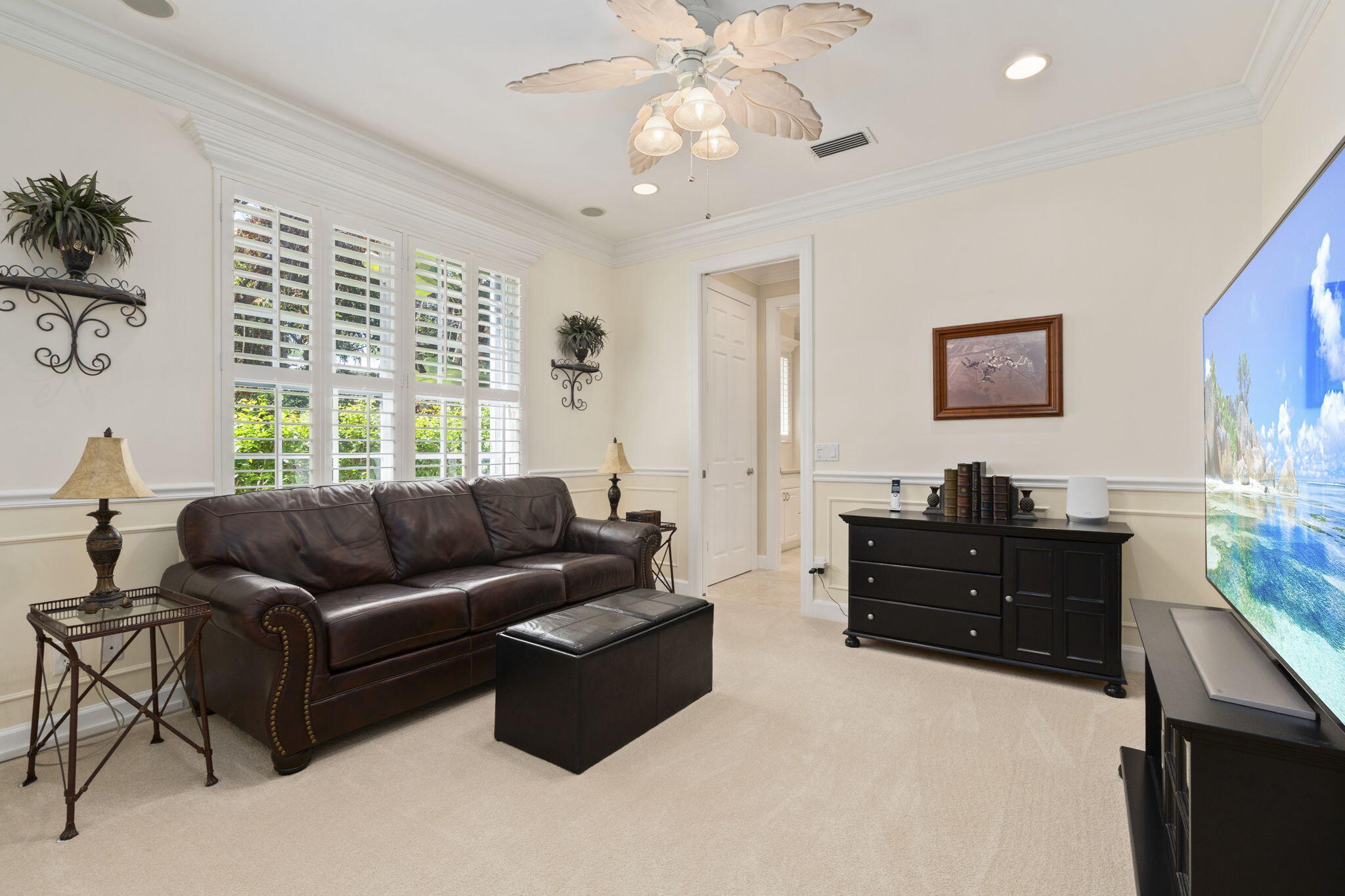 CASTLE HILL - Residential