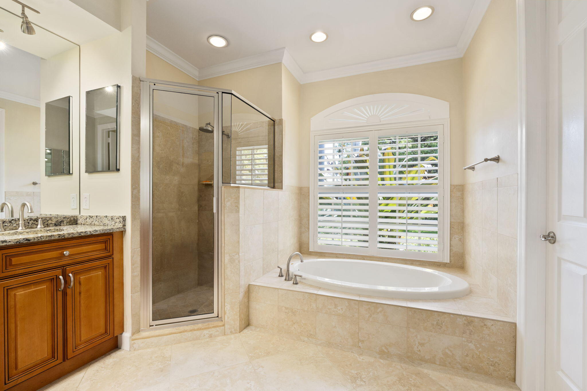 CASTLE HILL - Residential