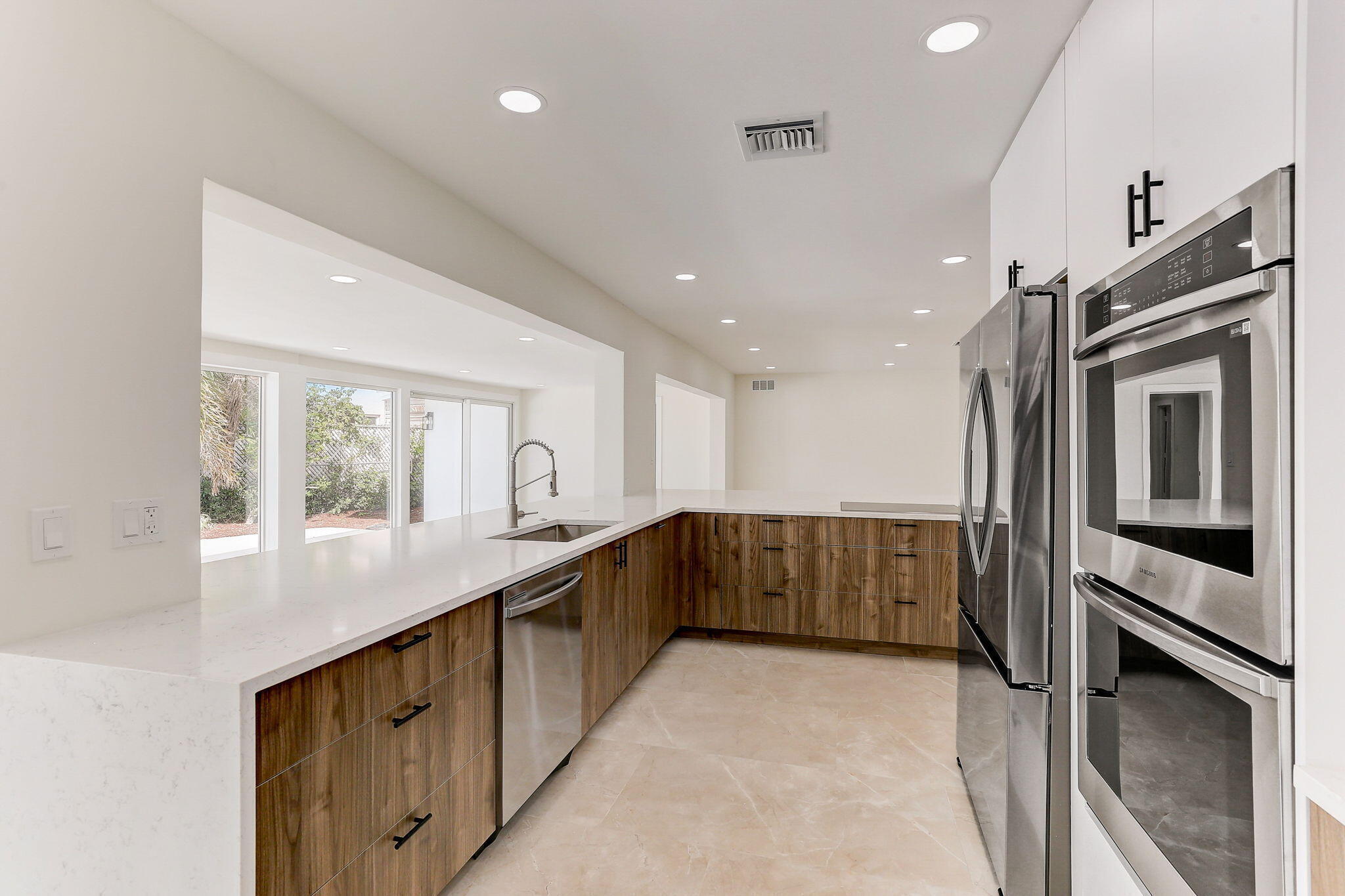 LANDINGS FIRST SEC - Residential