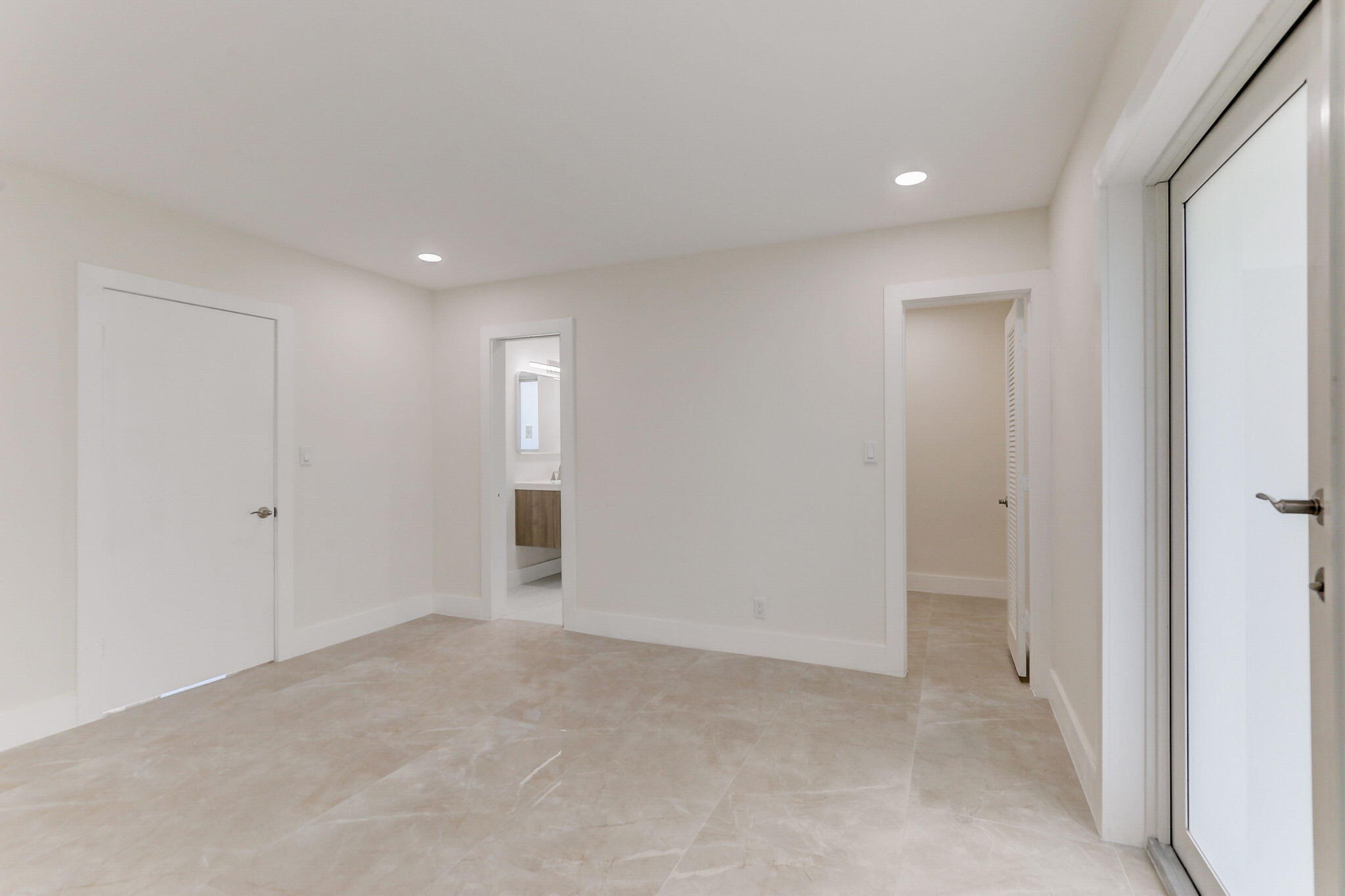 LANDINGS FIRST SEC - Residential