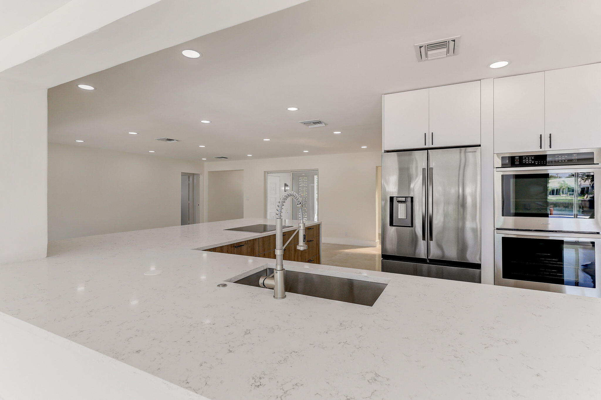 LANDINGS FIRST SEC - Residential