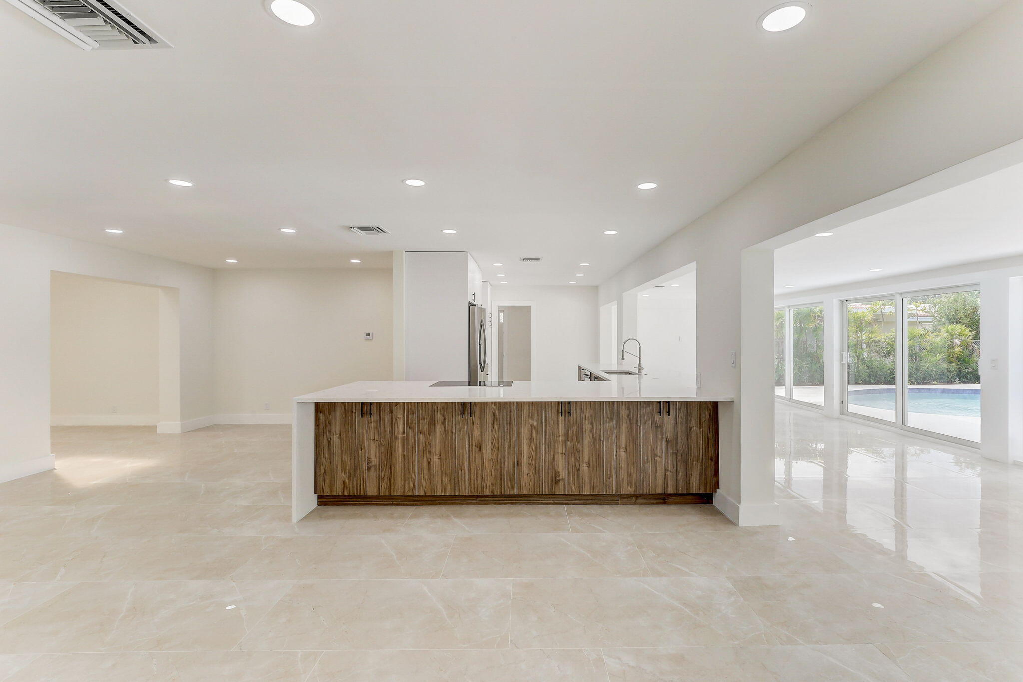 LANDINGS FIRST SEC - Residential