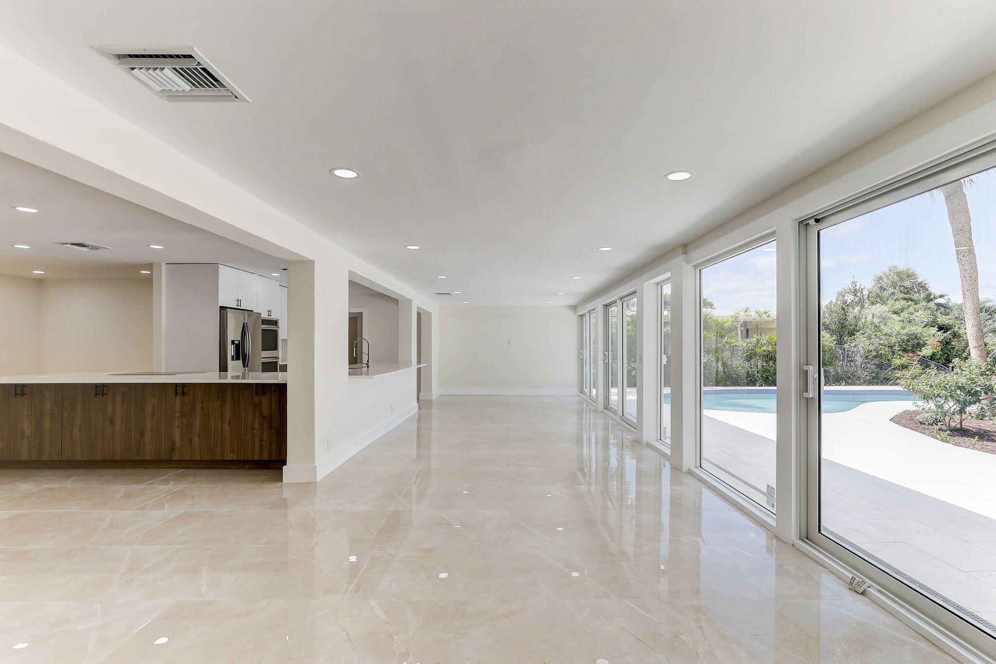 LANDINGS FIRST SEC - Residential