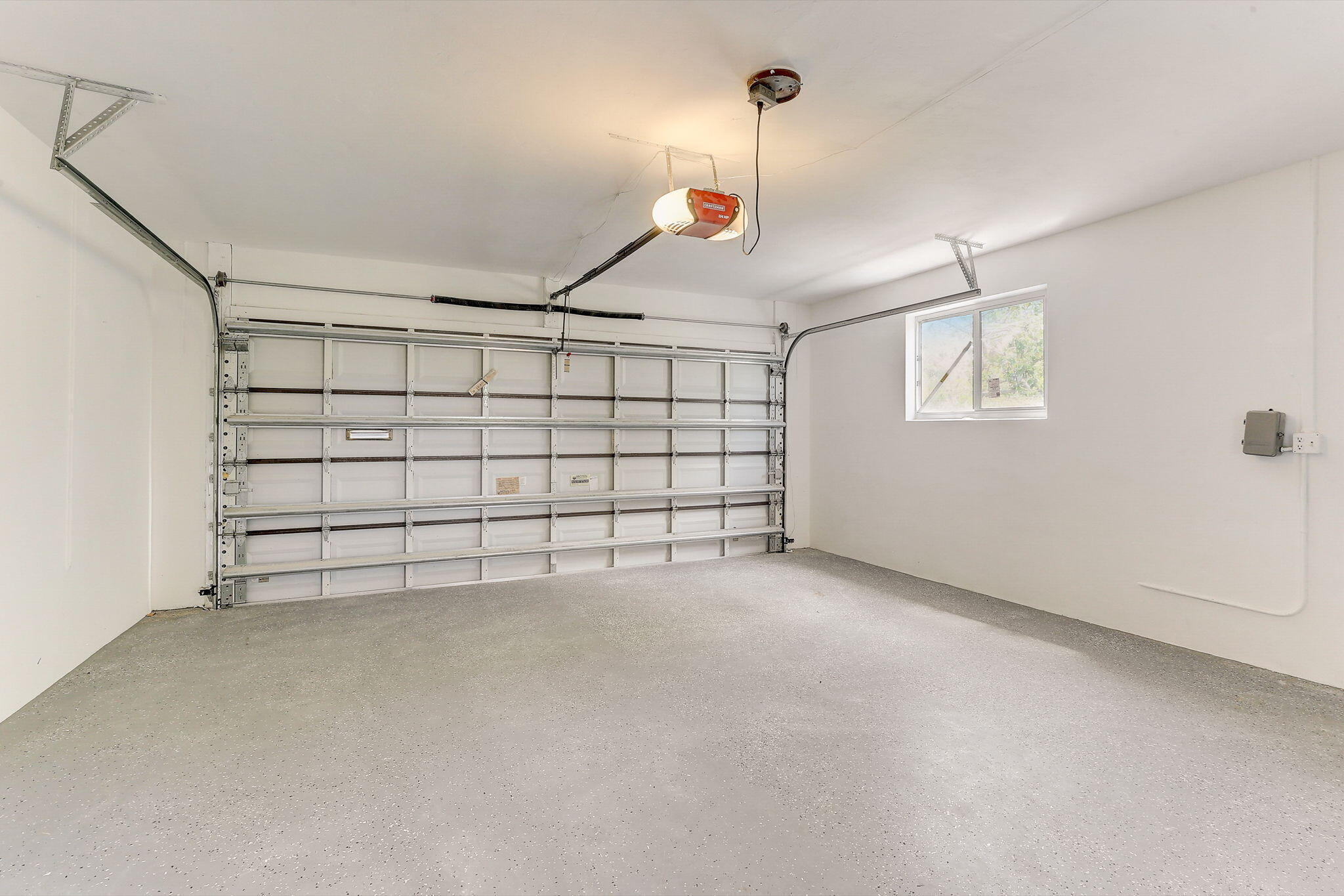 LANDINGS FIRST SEC - Residential