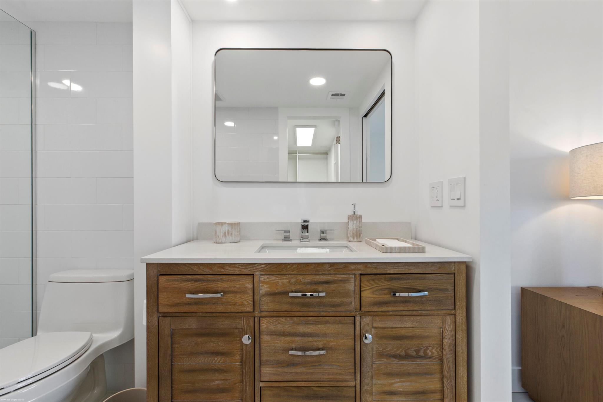 SUGAR SANDS CONDO 17 - Residential Lease