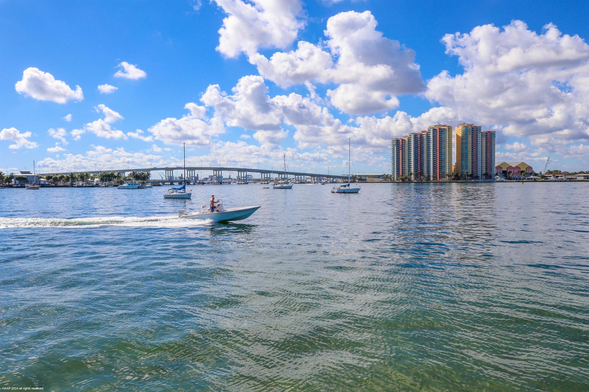 SUGAR SANDS CONDO 17 - Residential Lease