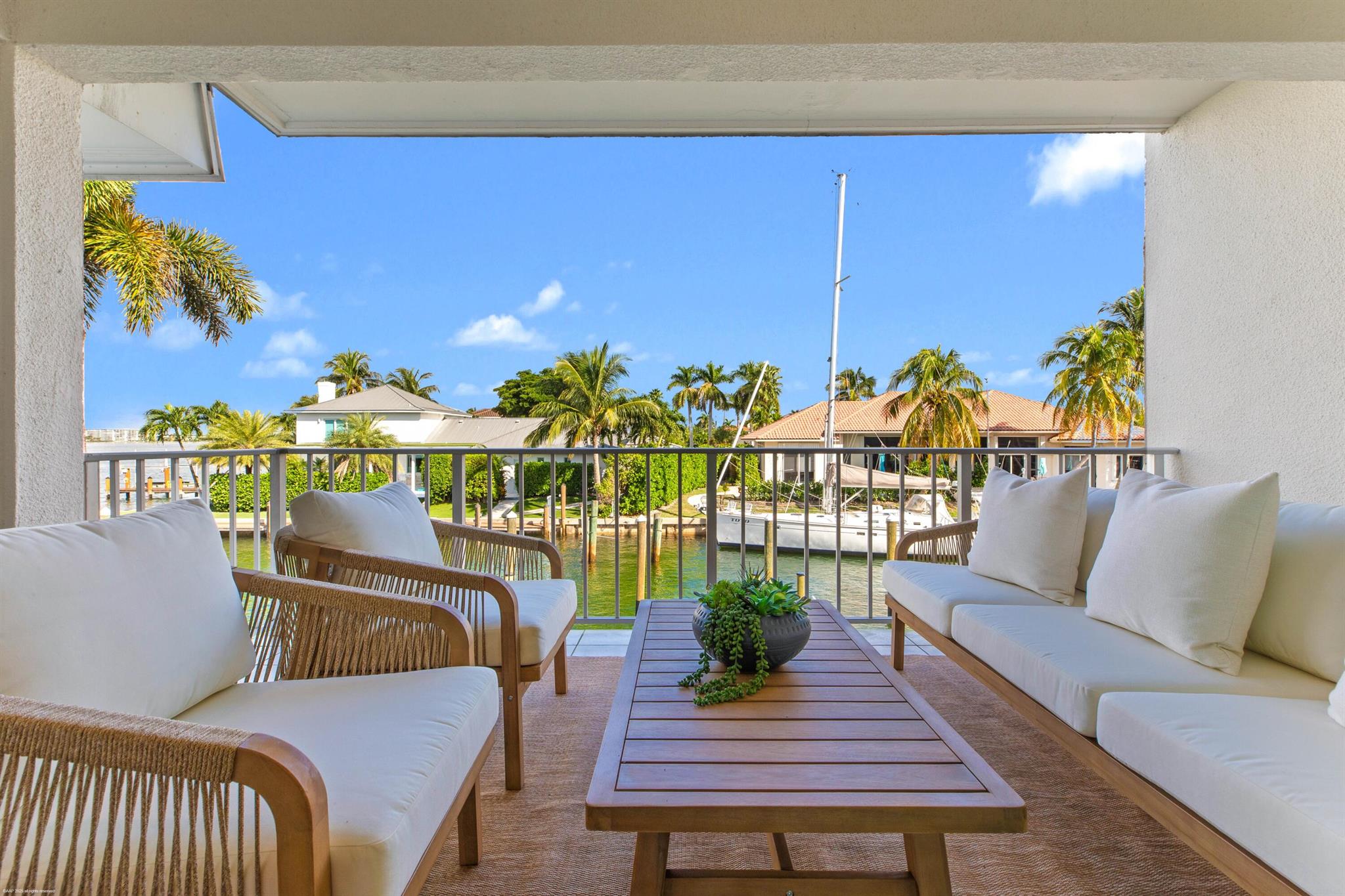 SUGAR SANDS CONDO 17 - Residential Lease
