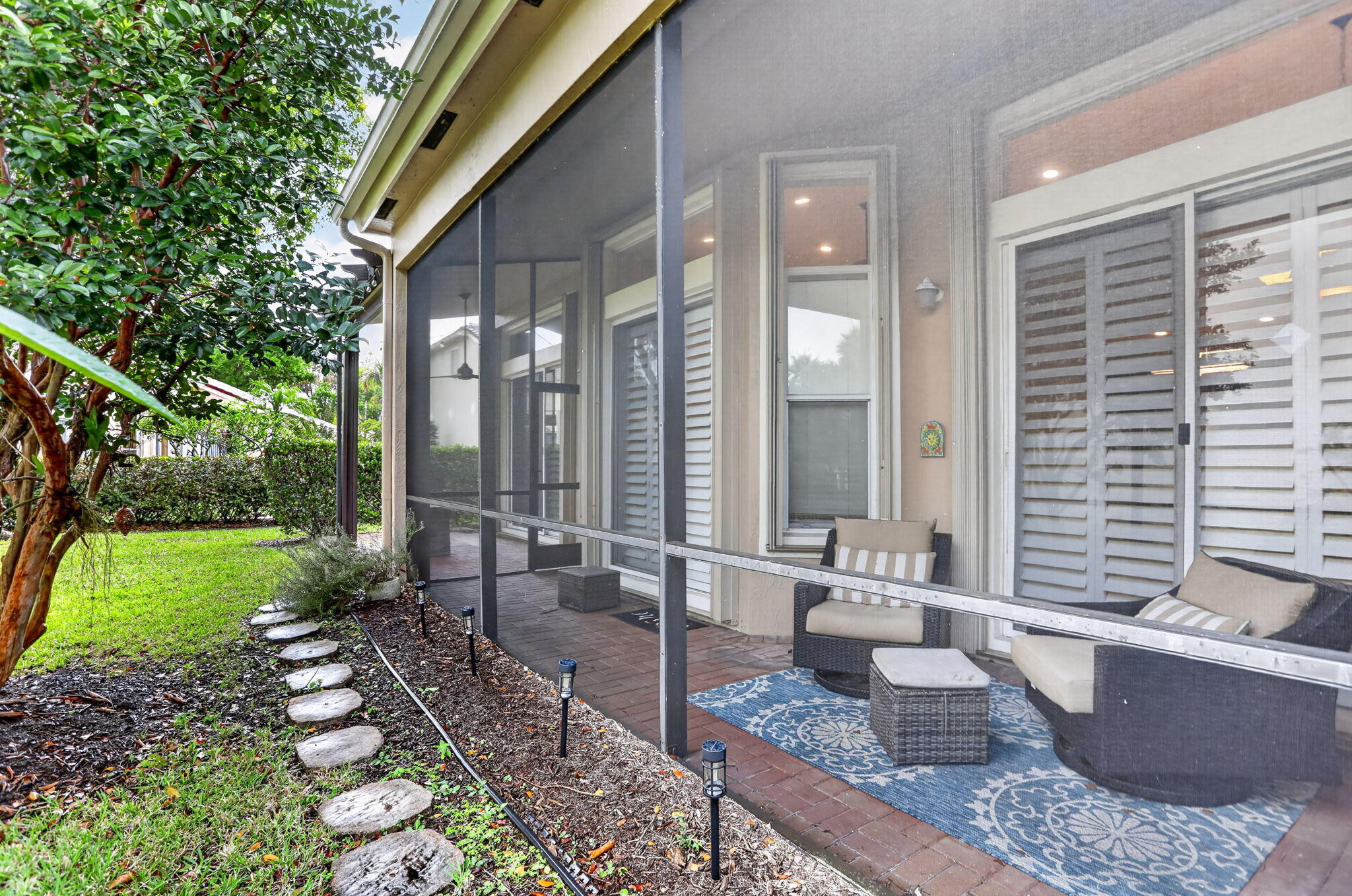 5817 NW 120th Avenue