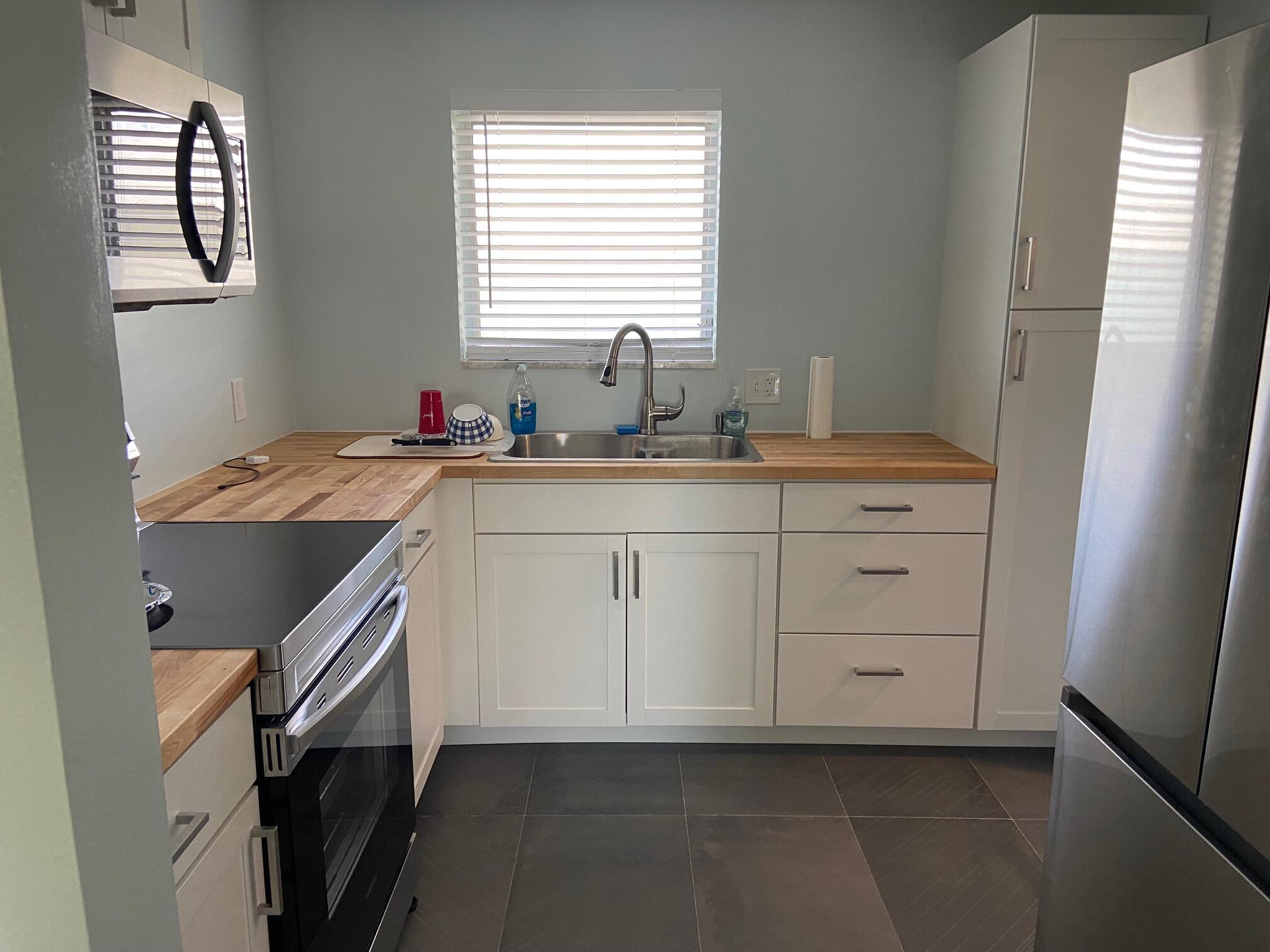 Beautiful unit underwent complete restoration recently. Unit located on third floor with water view from enclosed private porch. Rent includes water, sewer, garbage, and cable TV. Upgraded cabinetry in kitchen and baths, BRAND NEW all stainless steel appliances, premium tiles throughout unit. Newly renovated bathroom. Brand new water heater, freshly painted. NO CARPET NO PETS. Minutes to the beach, Marina, shops and restaurants. Community features pool, clubhouse with pool table, sauna, fitness center, library, and tennis courts.