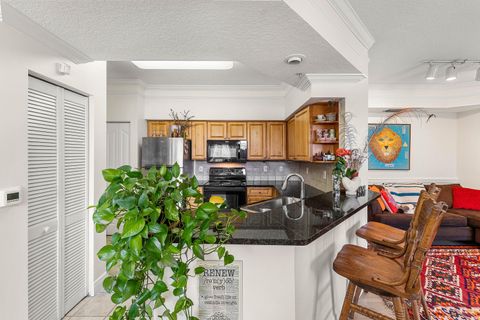 Tiny photo for 2012 Alta Meadows Lane #111, Delray Beach, FL 33444 (MLS # B26027725)