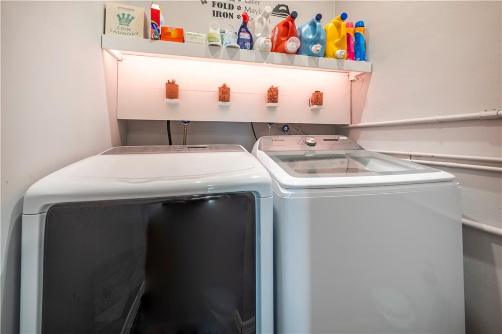 Riverland Woods - Residential