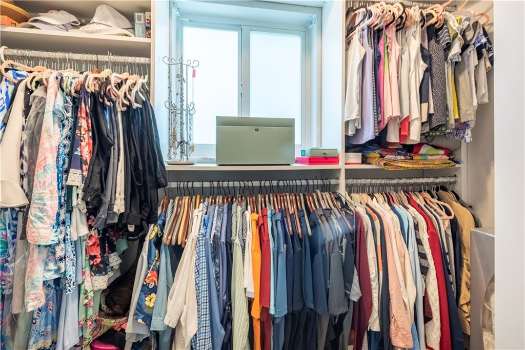 Riverland Woods - Residential