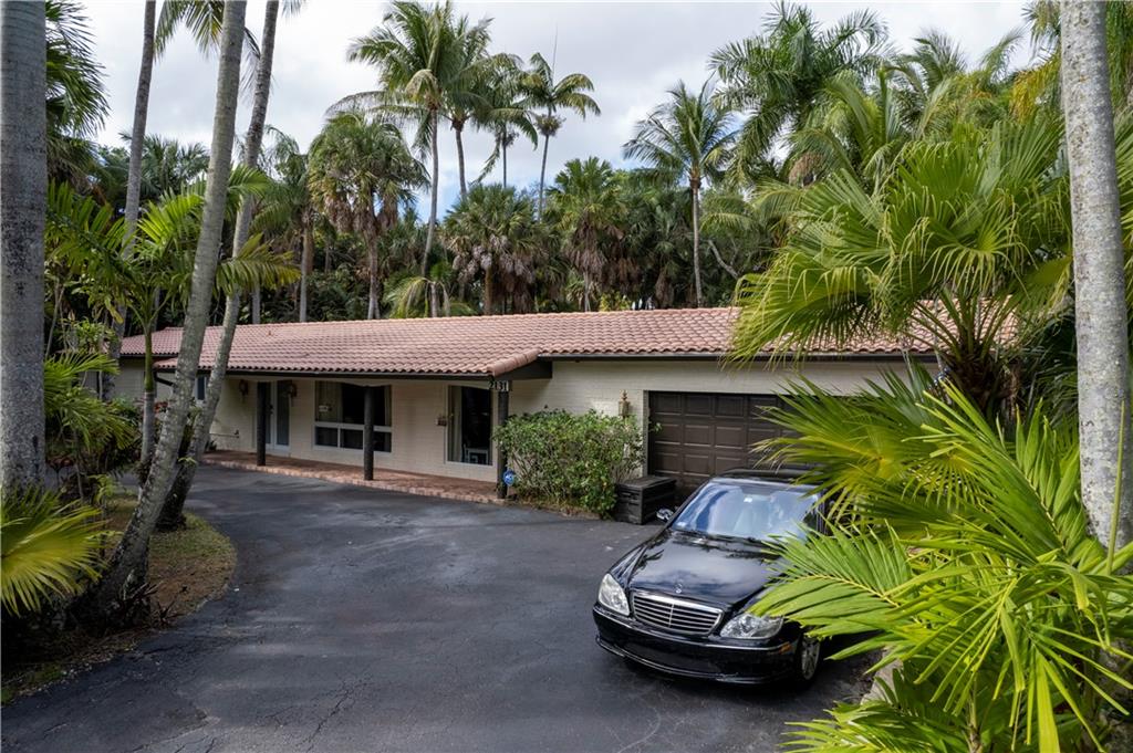 Riverland Woods - Residential