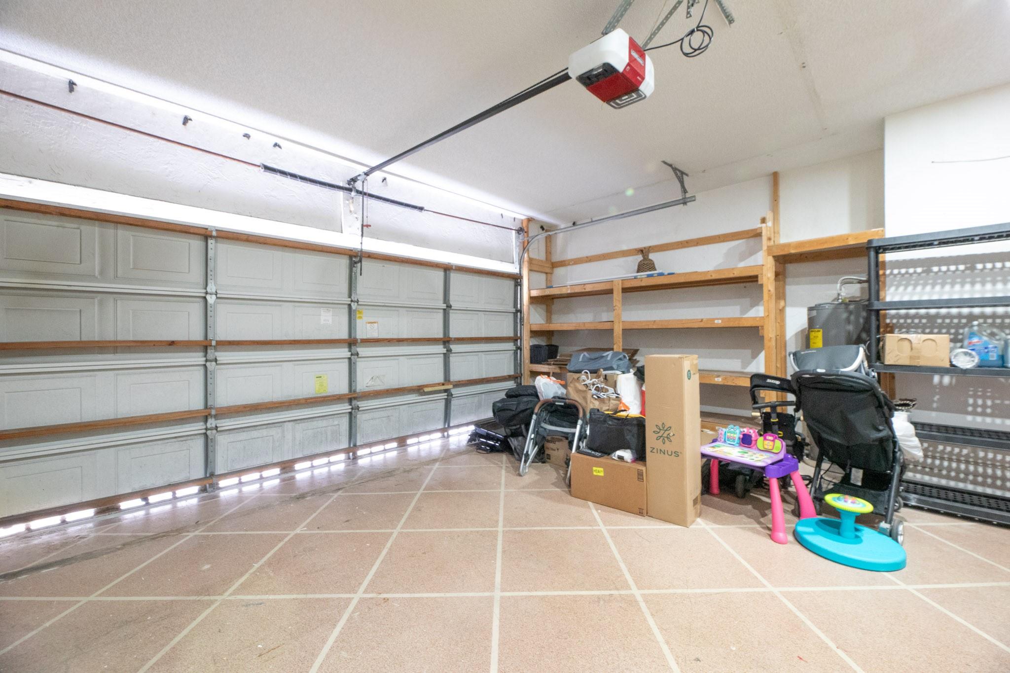 Towngate 156-11 B - Residential Lease