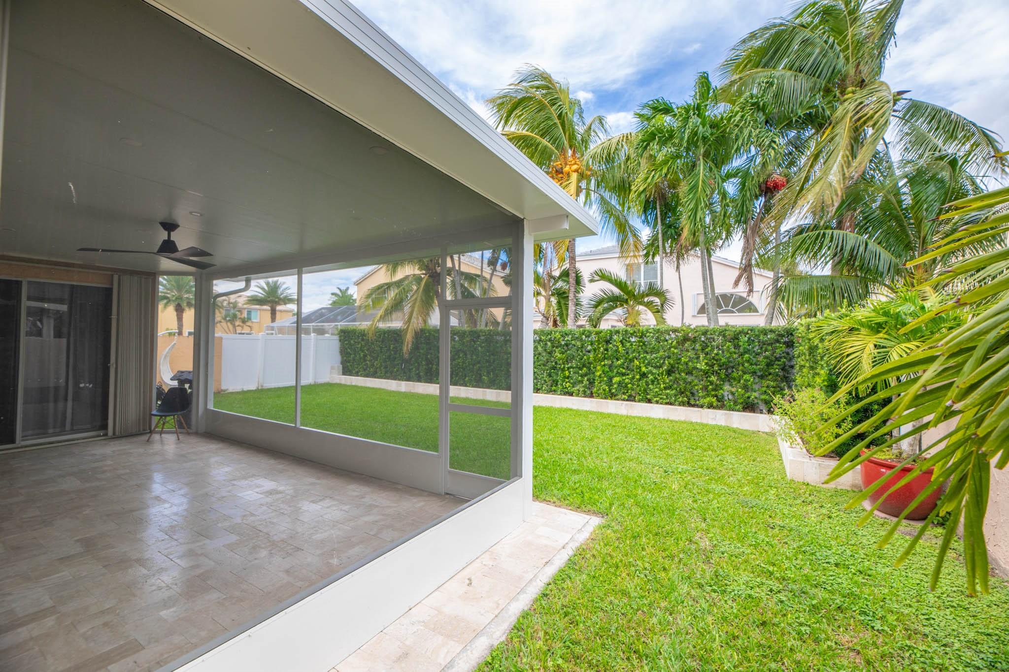 Towngate 156-11 B - Residential Lease