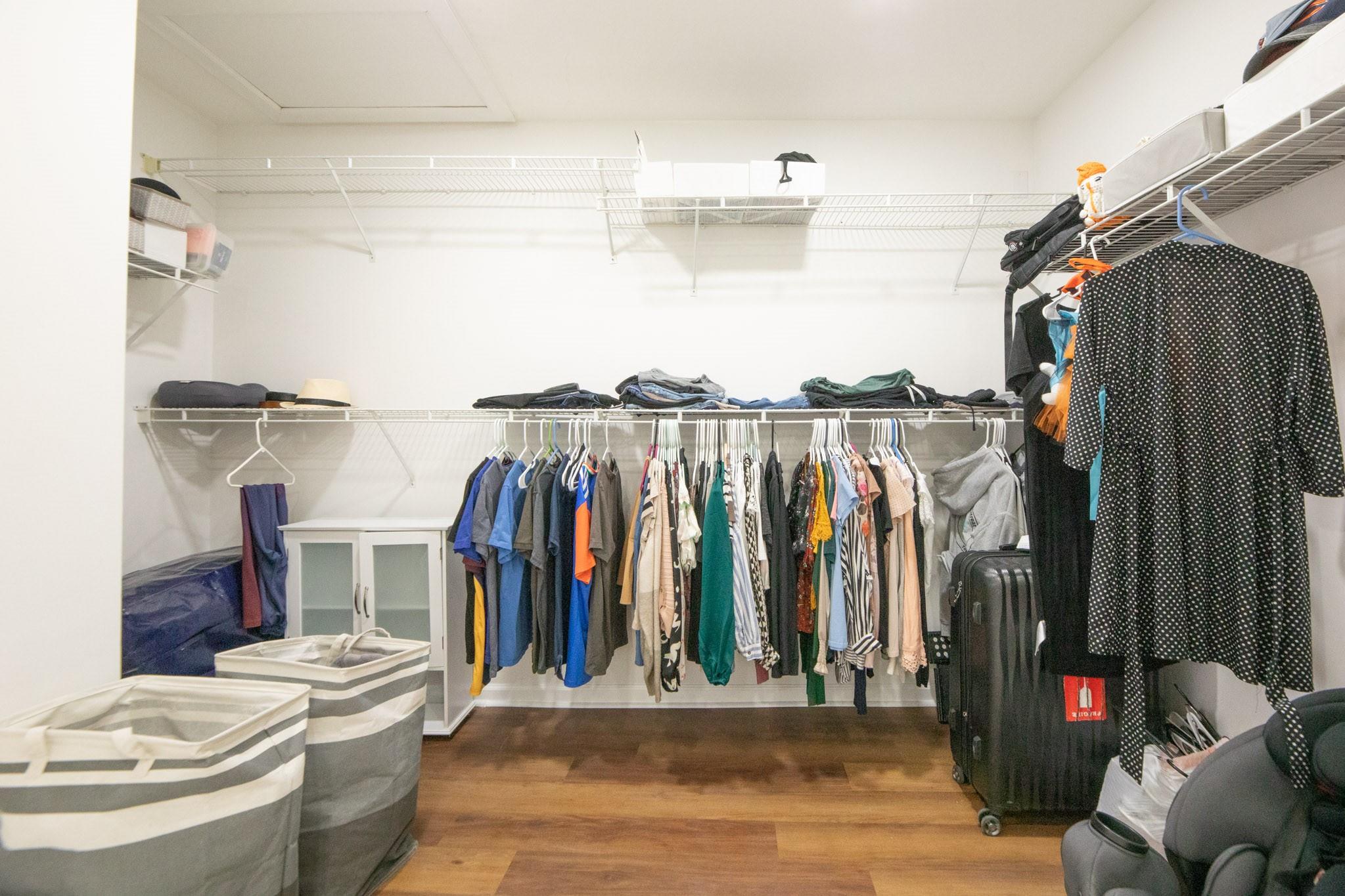 Towngate 156-11 B - Residential Lease