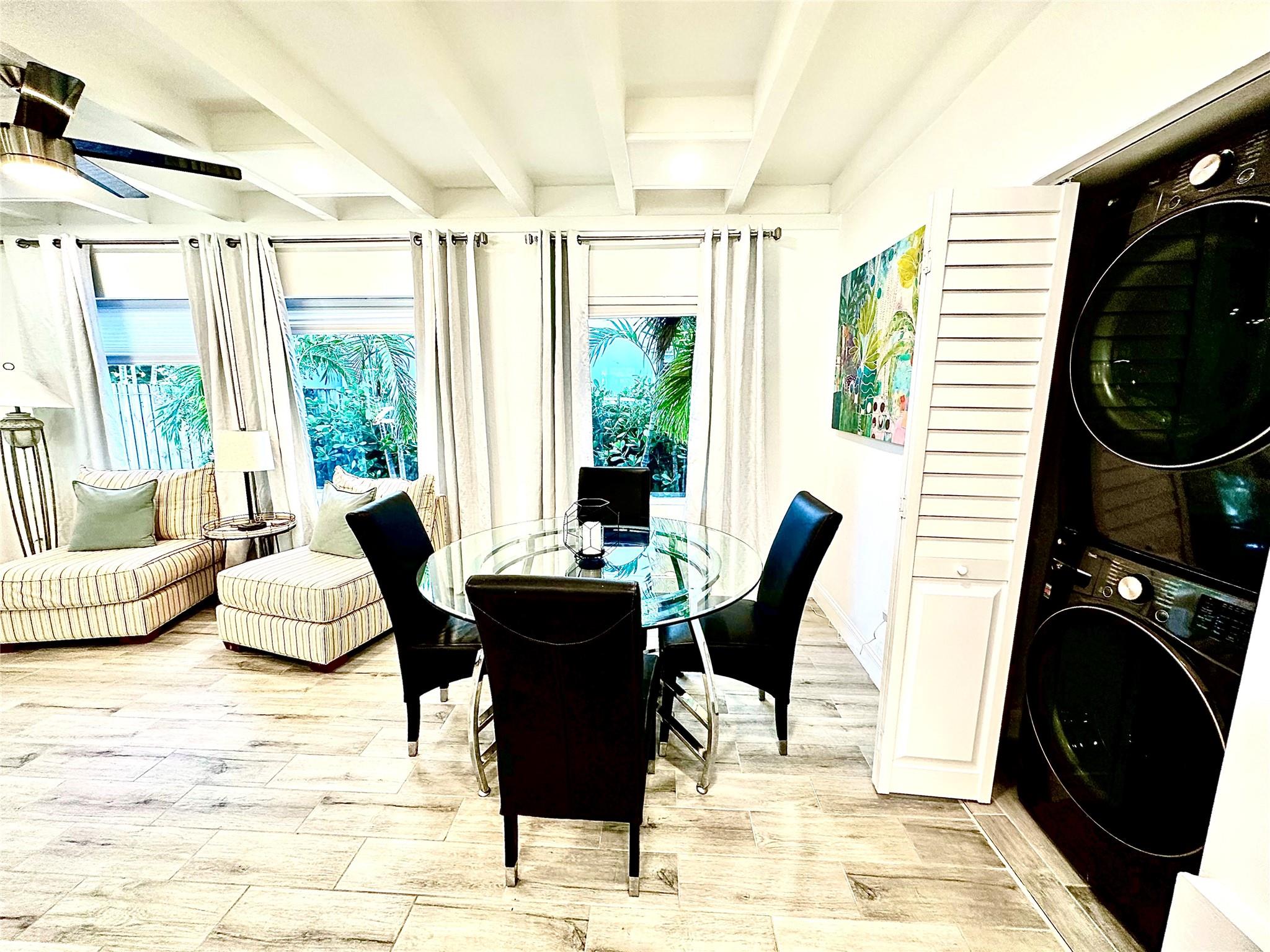 VICTORIA PARK CORR AMEN P - Residential