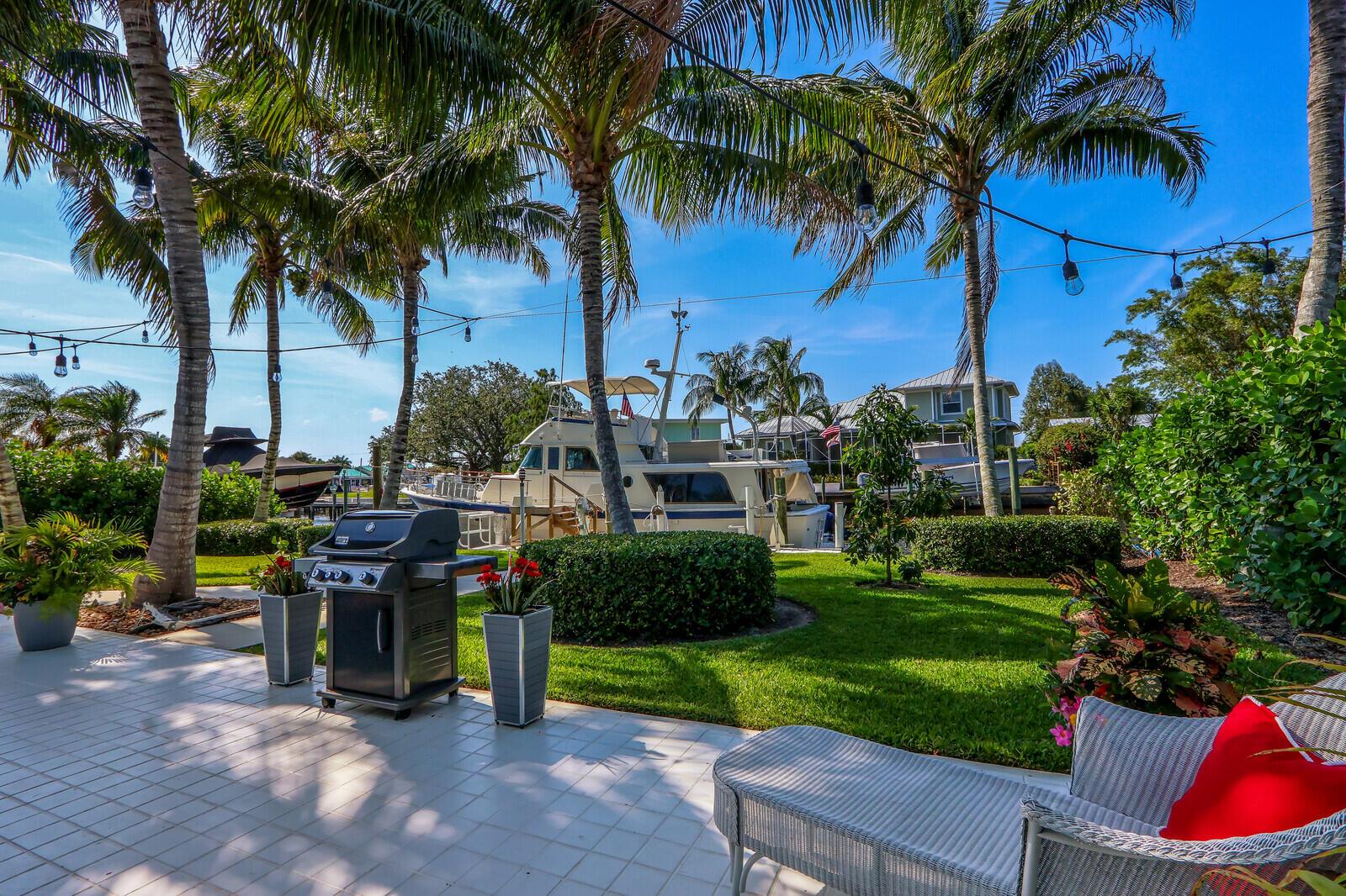 SEA GATE HARBOR - Residential