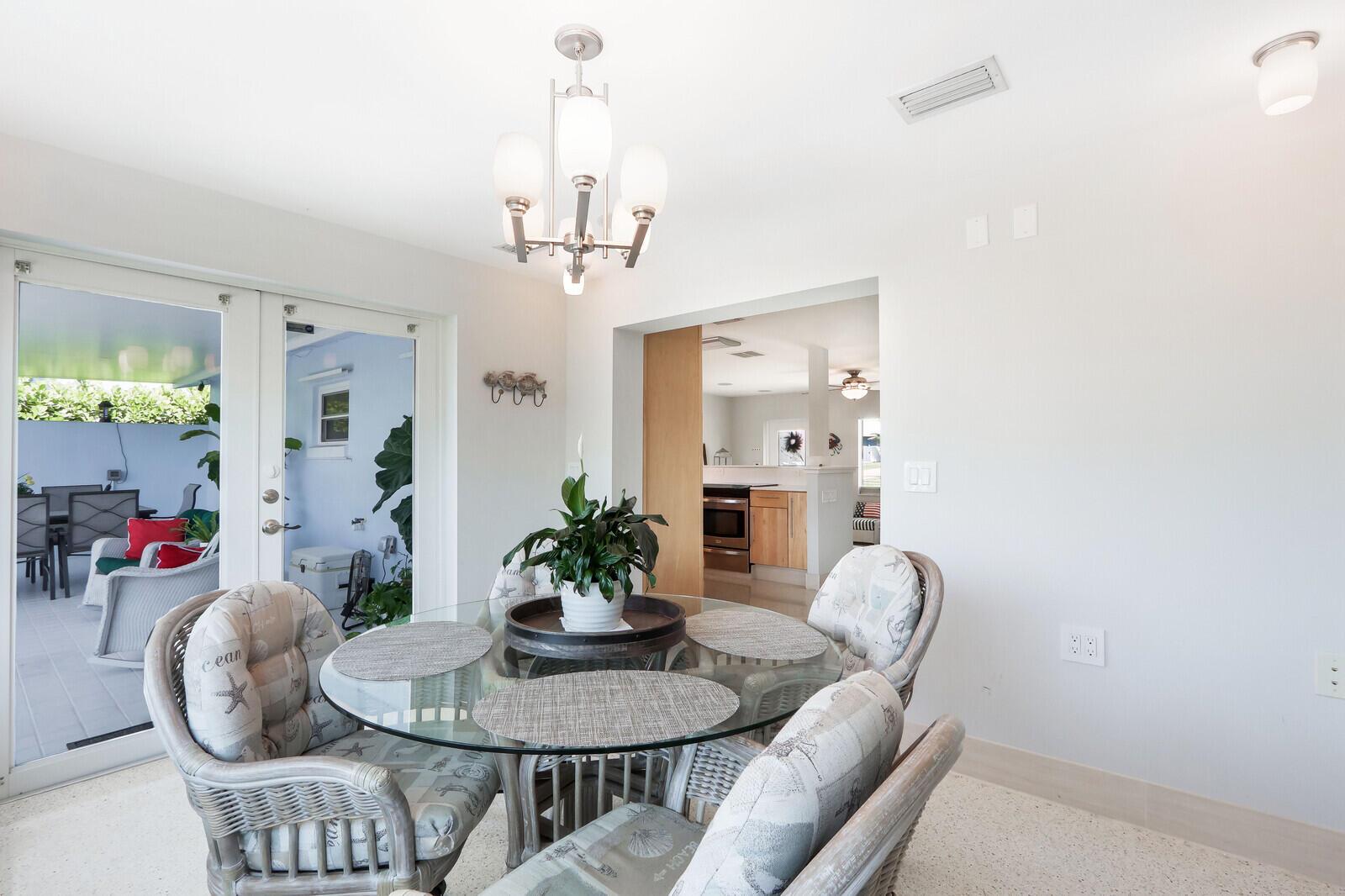 SEA GATE HARBOR - Residential