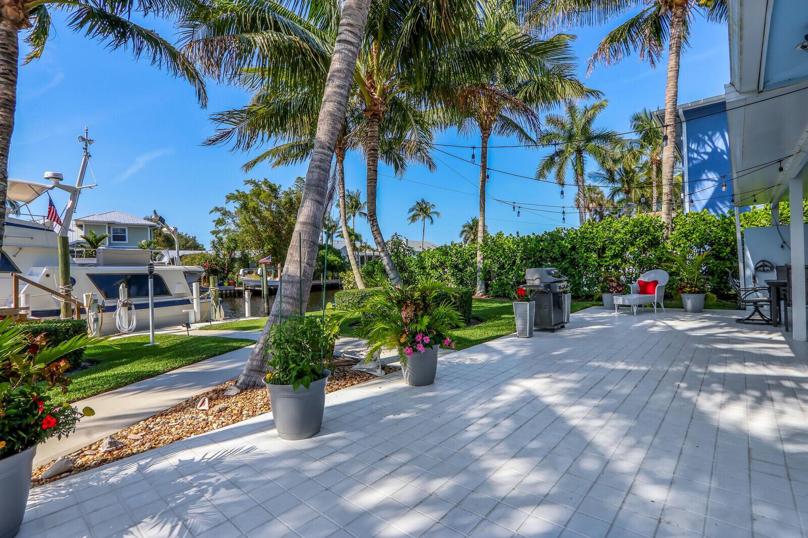 SEA GATE HARBOR - Residential