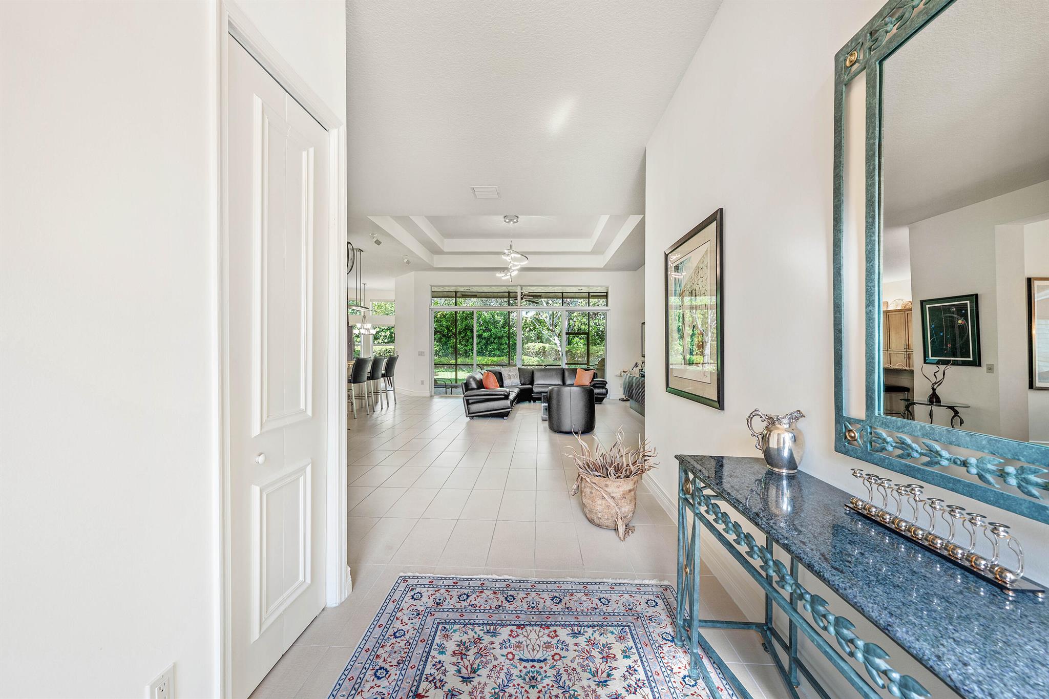 Valencia Cove - Residential