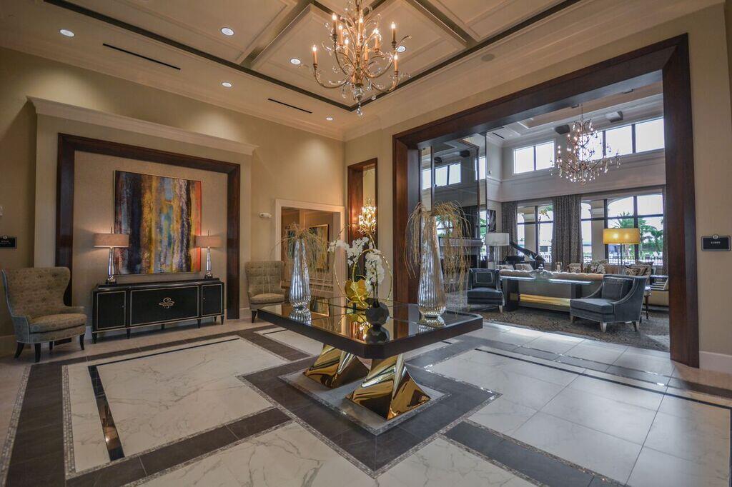 Valencia Cove - Residential