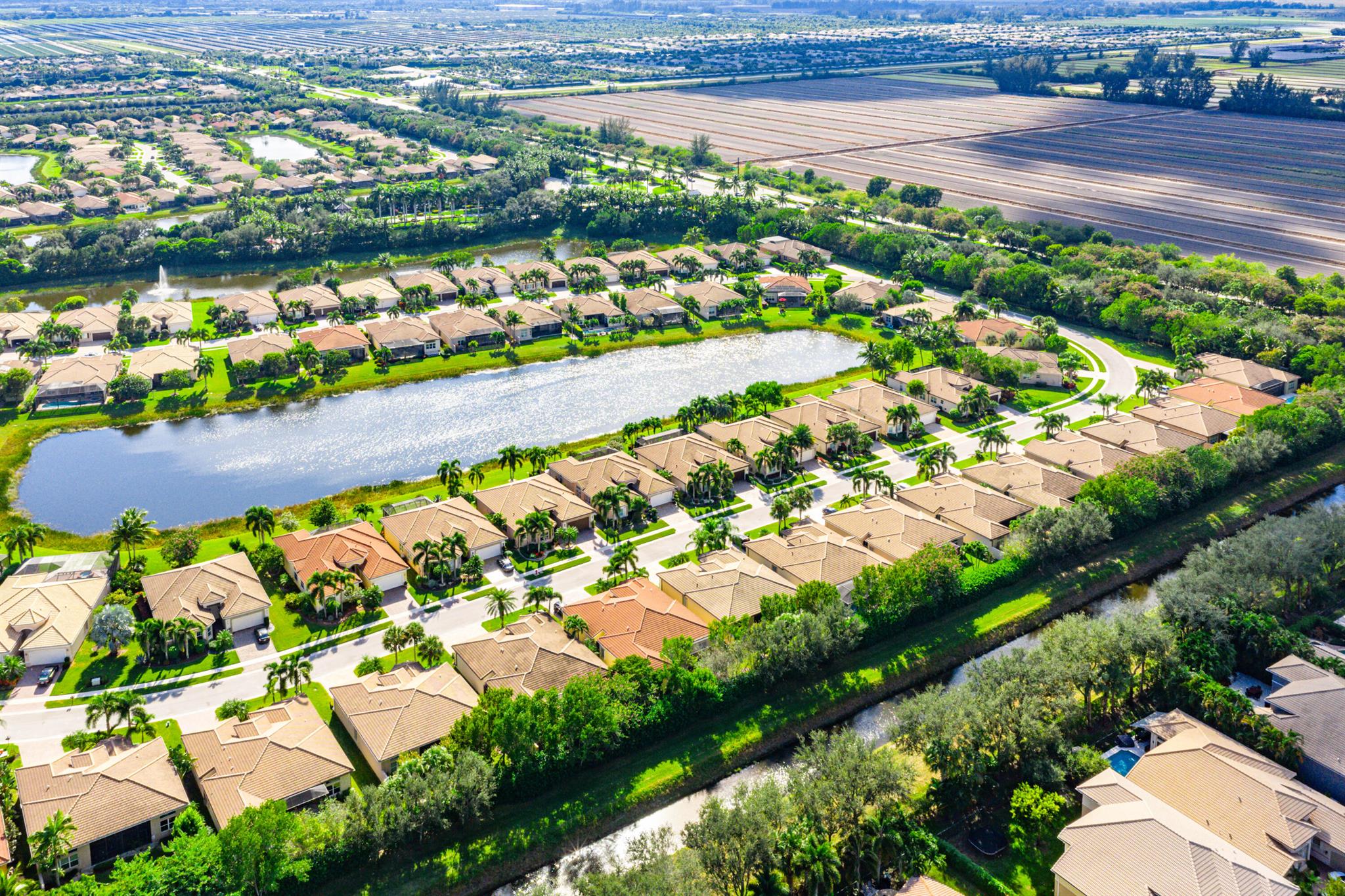 Valencia Cove - Residential