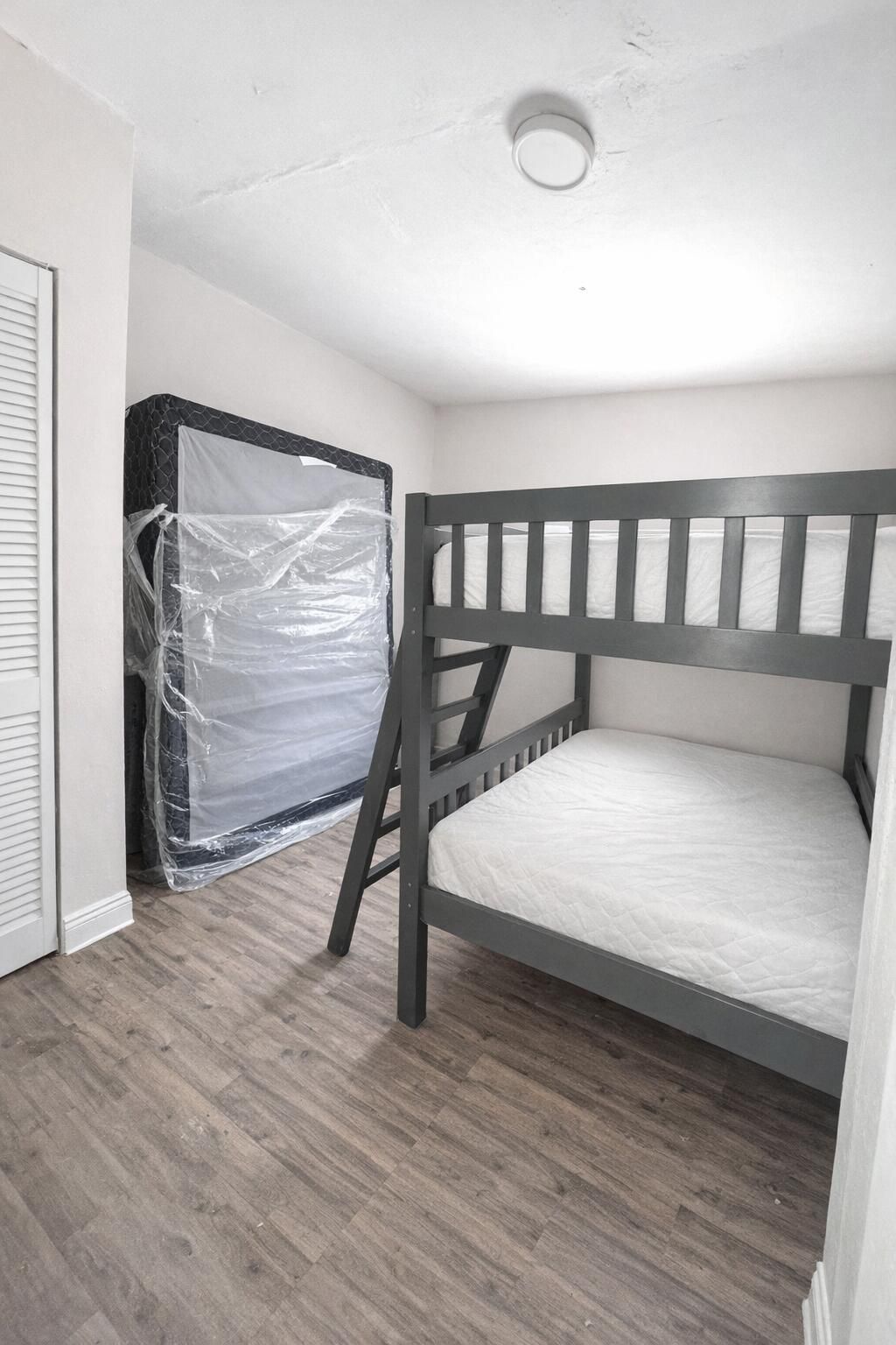 Photo of 615 N Sapodilla Avenue, West Palm Beach, FL 33401 (MLS # B26002498)