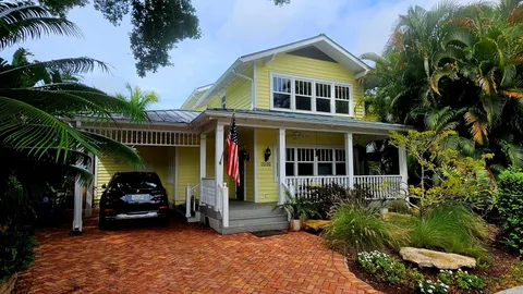 1225 SE 2nd St, Fort Lauderdale, FL MLS: F10494124