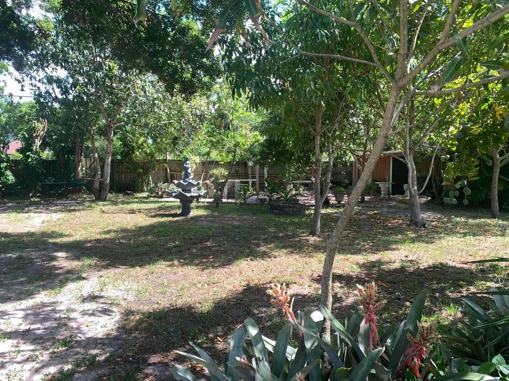 Photo of 5400 Cleveland Road #5400, Delray Beach, FL 33484 (MLS # R11169377)