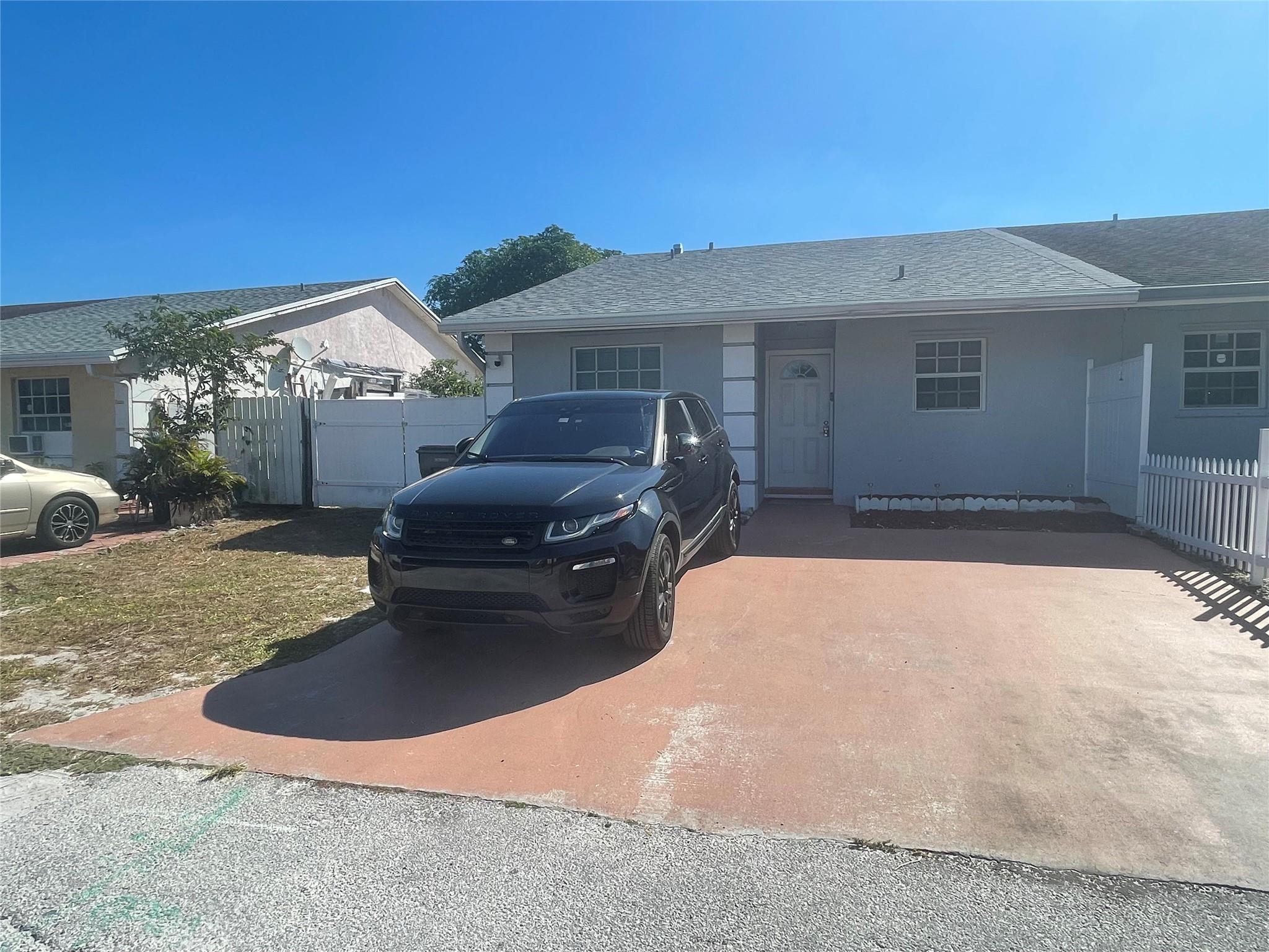 CANNONGATE 4 - Residential