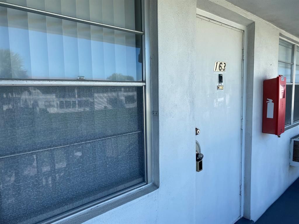 Photo of 163 Easthampton G #163, West Palm Beach, FL 33417 (MLS # R10762315)
