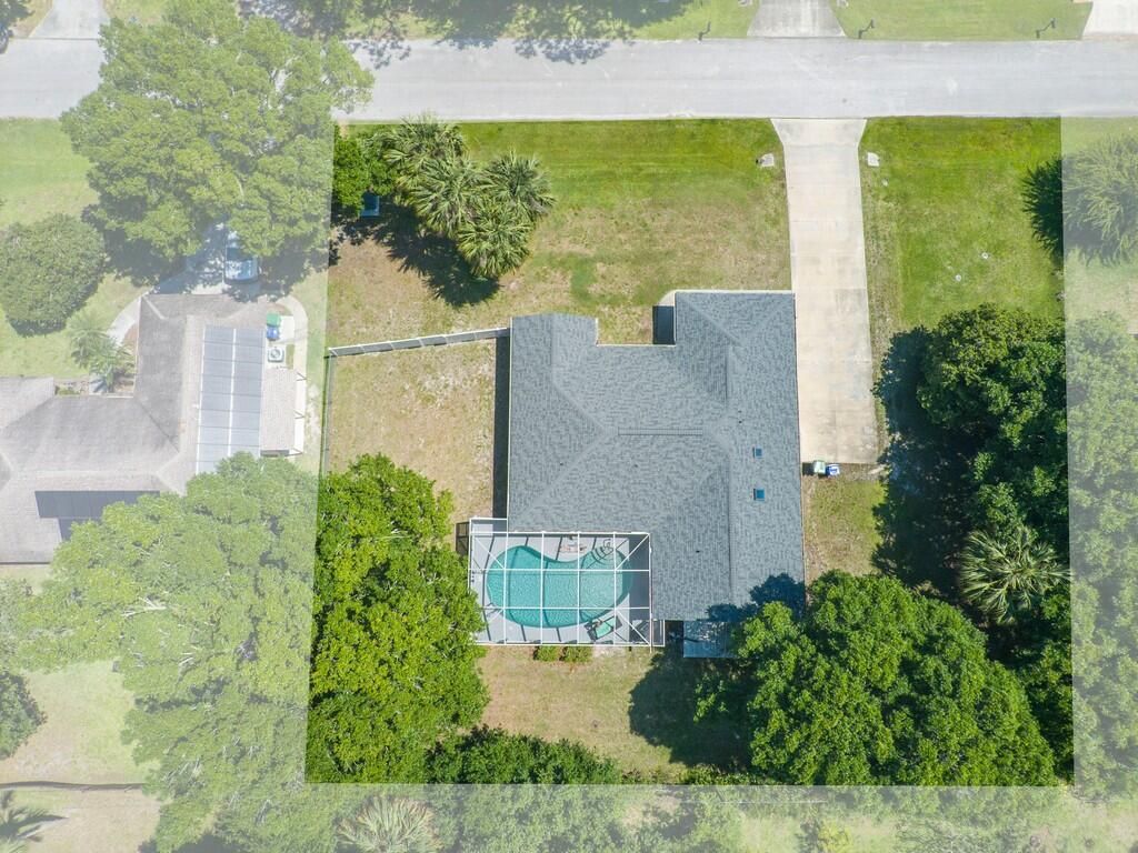 Photo of 1525 Esterbrook Lane, Sebastian, FL 32958 (MLS # R11075914)