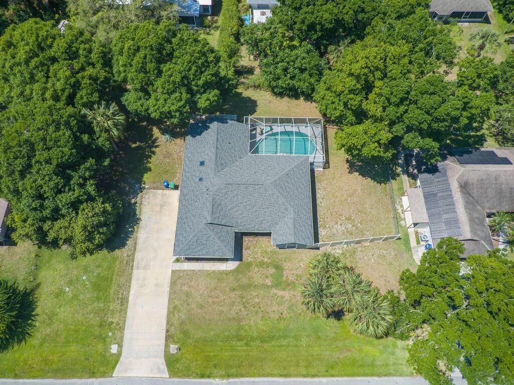 Photo of 1525 Esterbrook Lane, Sebastian, FL 32958 (MLS # R11075914)