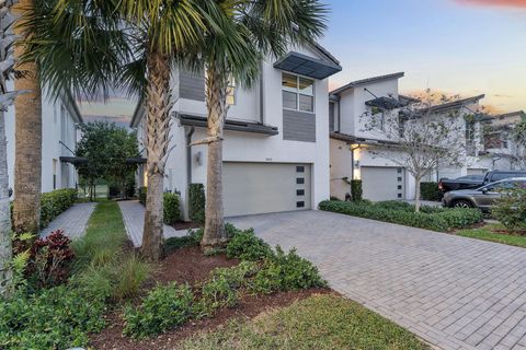 A home in Lake Worth